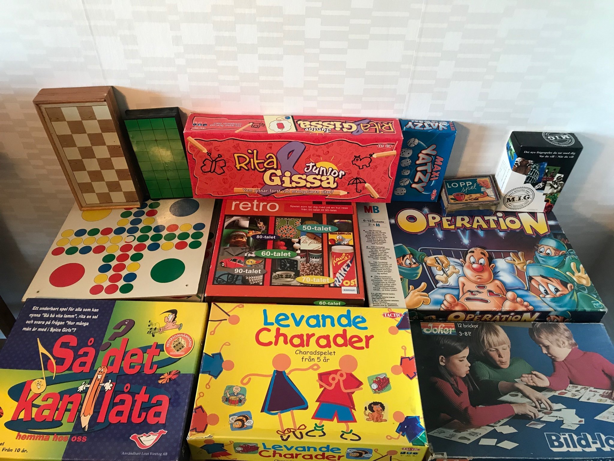 12ST SÄLLSKAPSSPEL BL.A RETROSPELET/SÅ DET KAN .. (383413311) ᐈ Köp på