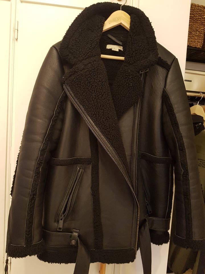 Hm skinnjacka med teddyfoder biker (342091243) ᐈ Köp på Tradera Hm skinnjacka med teddyfoder biker (342091243) ᐈ Köp på Tradera