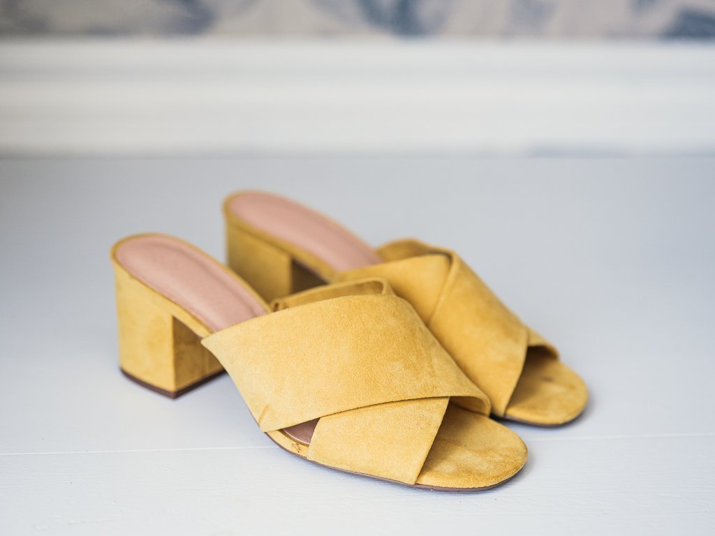gula sandaletter högklackade sandaler tyg oysho stl 40