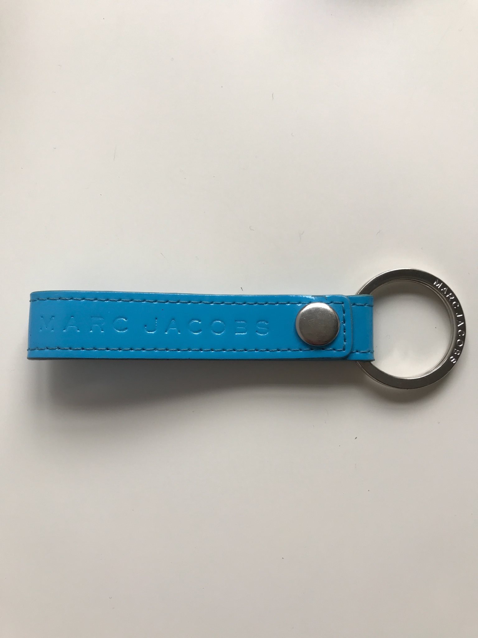 köp marc jacobs nyckelring köp marc jacobs nyckelring