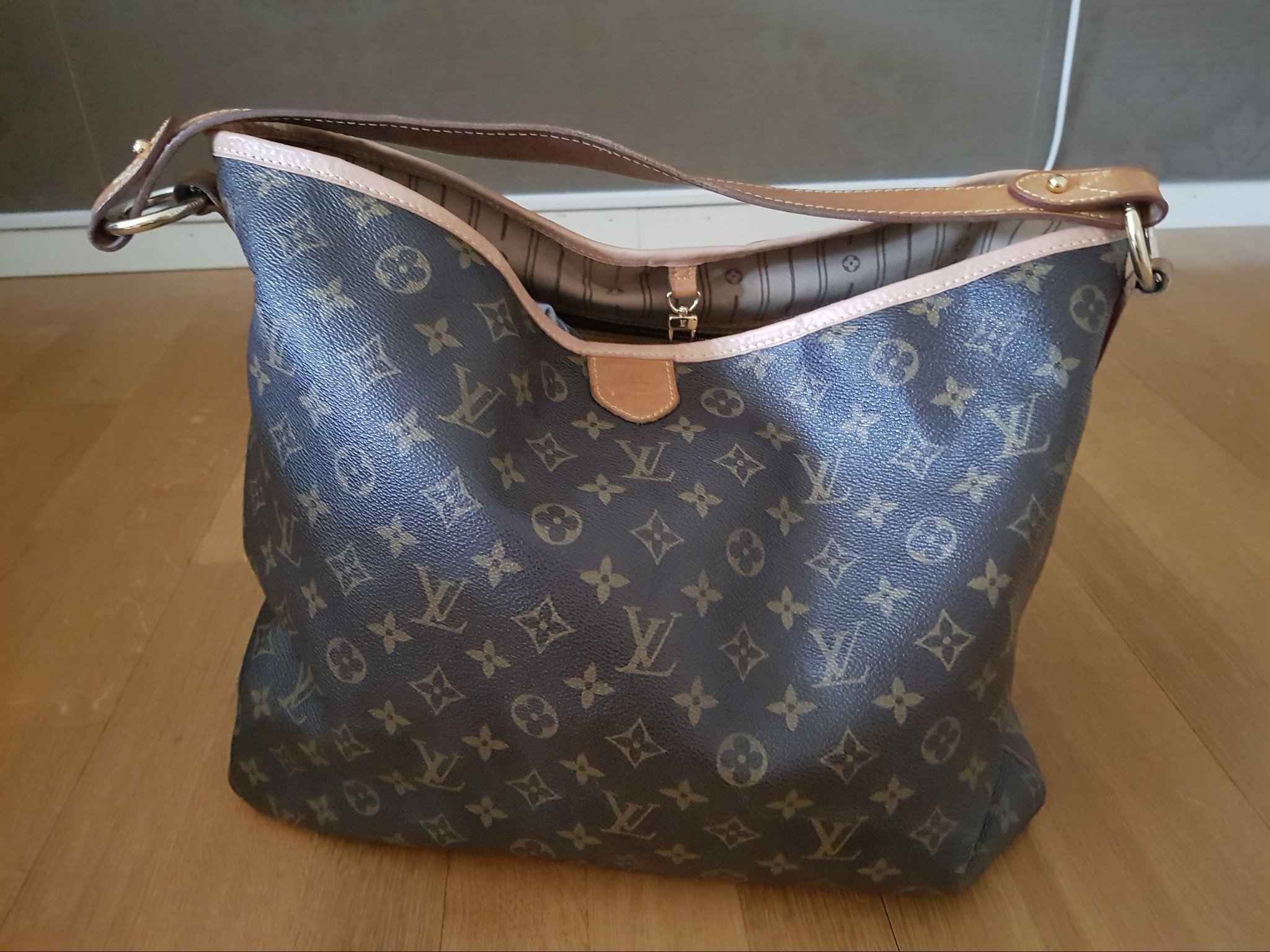 louis vuitton delightful sizes