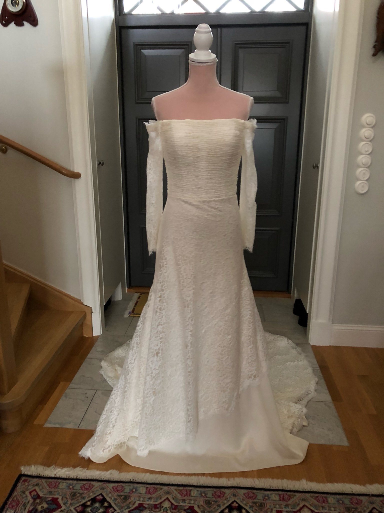 La Sposa exklusiv brudklänning! Nyvärde ca 1600.. (342896447 La Sposa exklusiv brudklänning! Nyvärde ca 1600.. (342896447