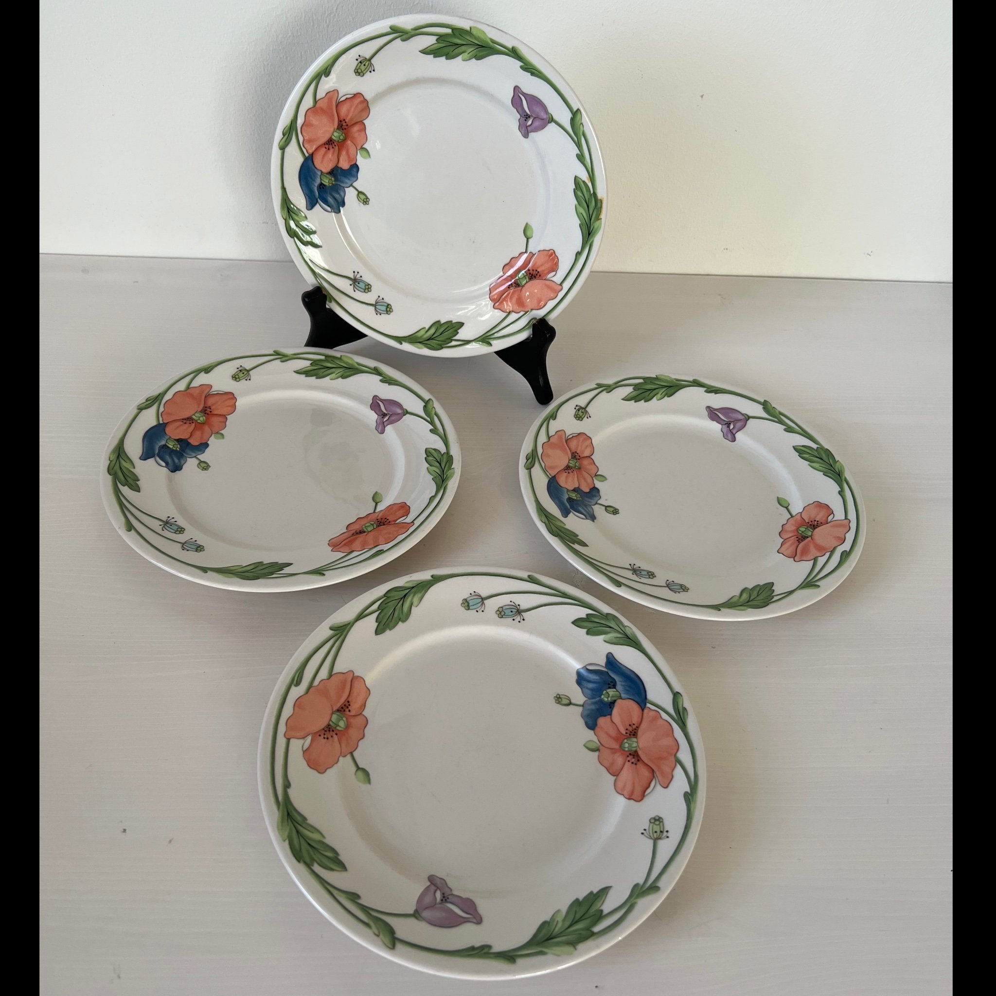 VILLEROY & BOCH AMAPOLA 4 st förrättstallrikar/.. | Köp på Tradera VILLEROY & BOCH AMAPOLA 4 st förrättstallrikar/.. | Köp på Tradera