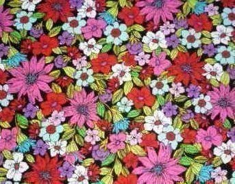 tyg; blommor till lapptäcke, kudde... 45 x 110 cm