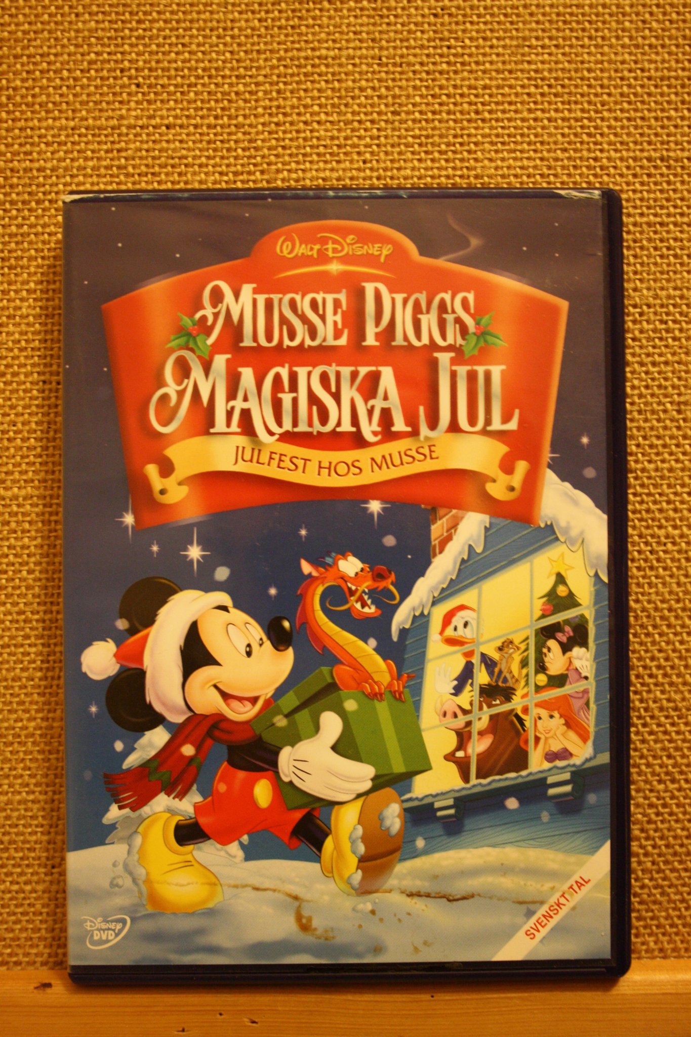 Musse Piggs magiska jul Julfest hos Musse D.. Köp på Tradera