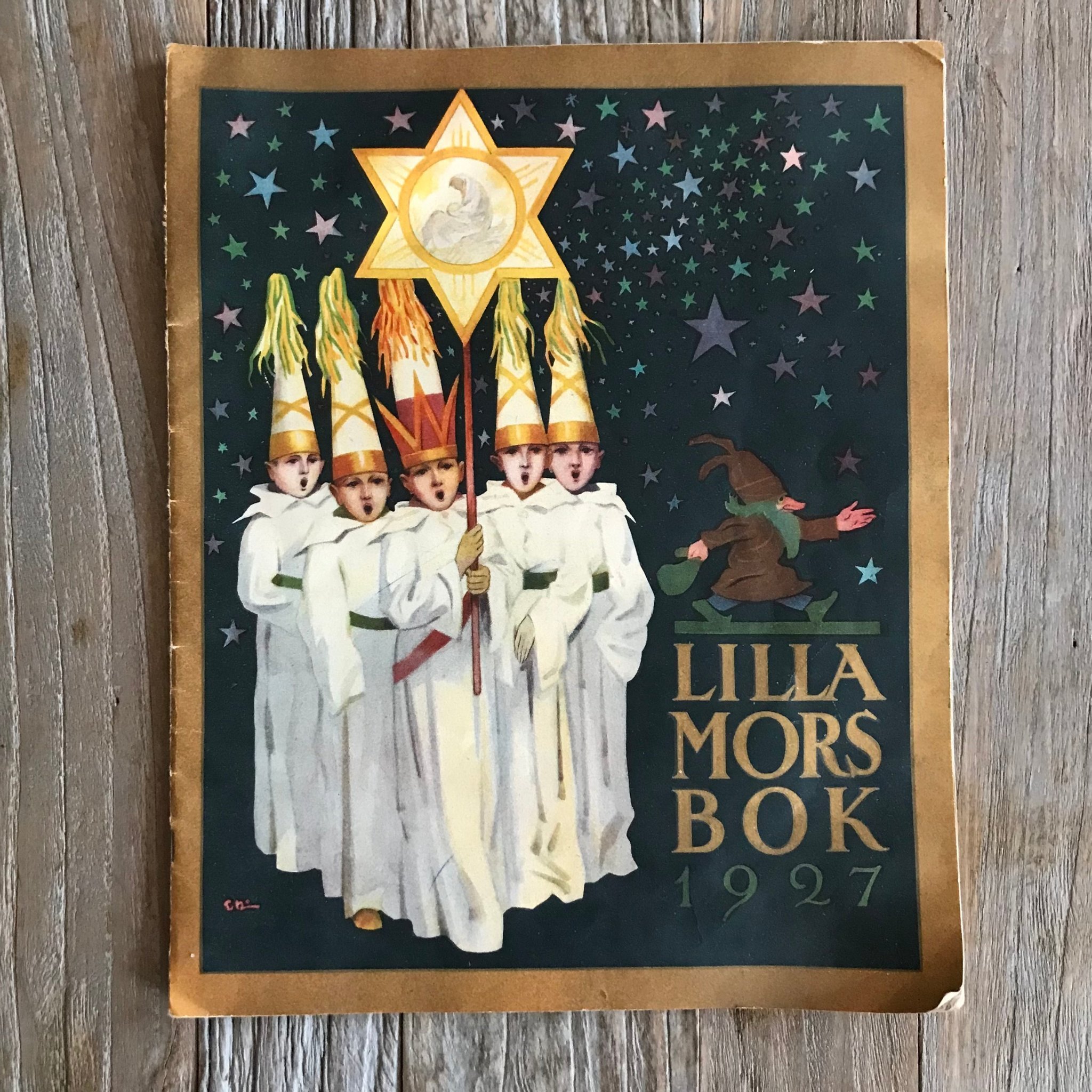 Se produkter som liknar Antik Jultidning Lilla Mors.. på Tradera
