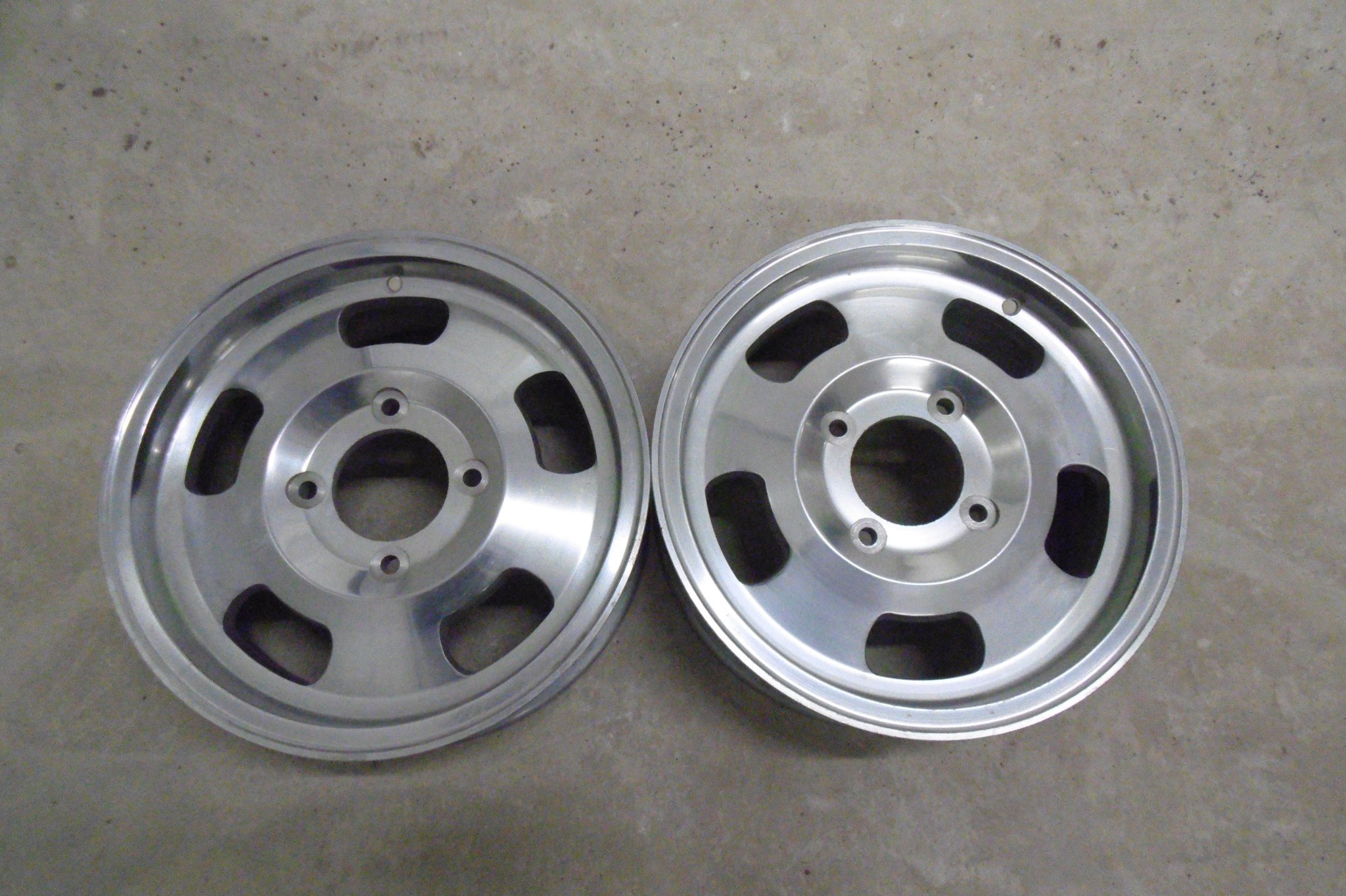 2 ST 4 BULTS ALUMINIUMF LGAR JP MK 3 TUNAVERKEN 435805344 K p P 