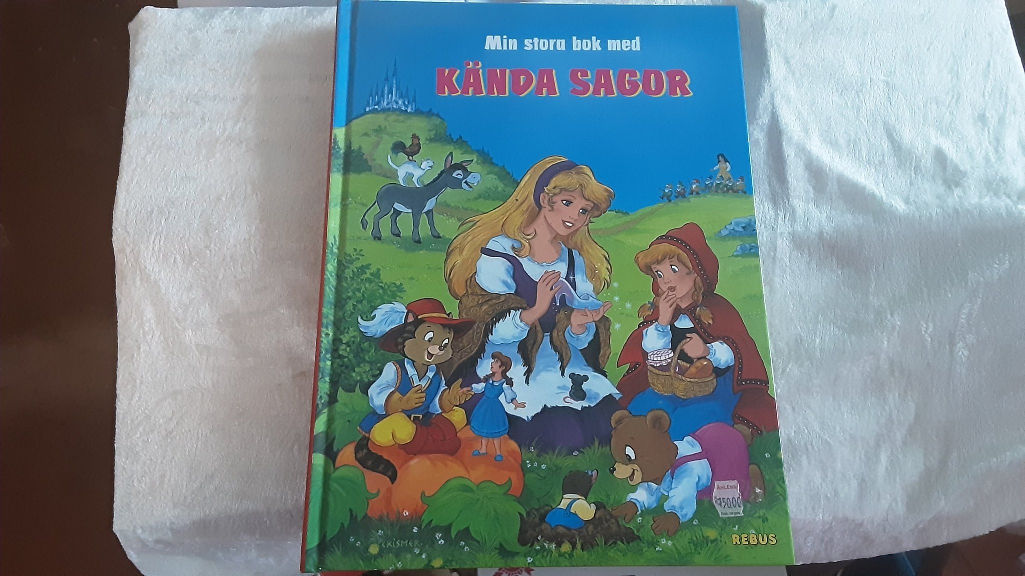Se produkter som liknar FIN JULKLAPP ! KÄNDA klassisk.. på Tradera