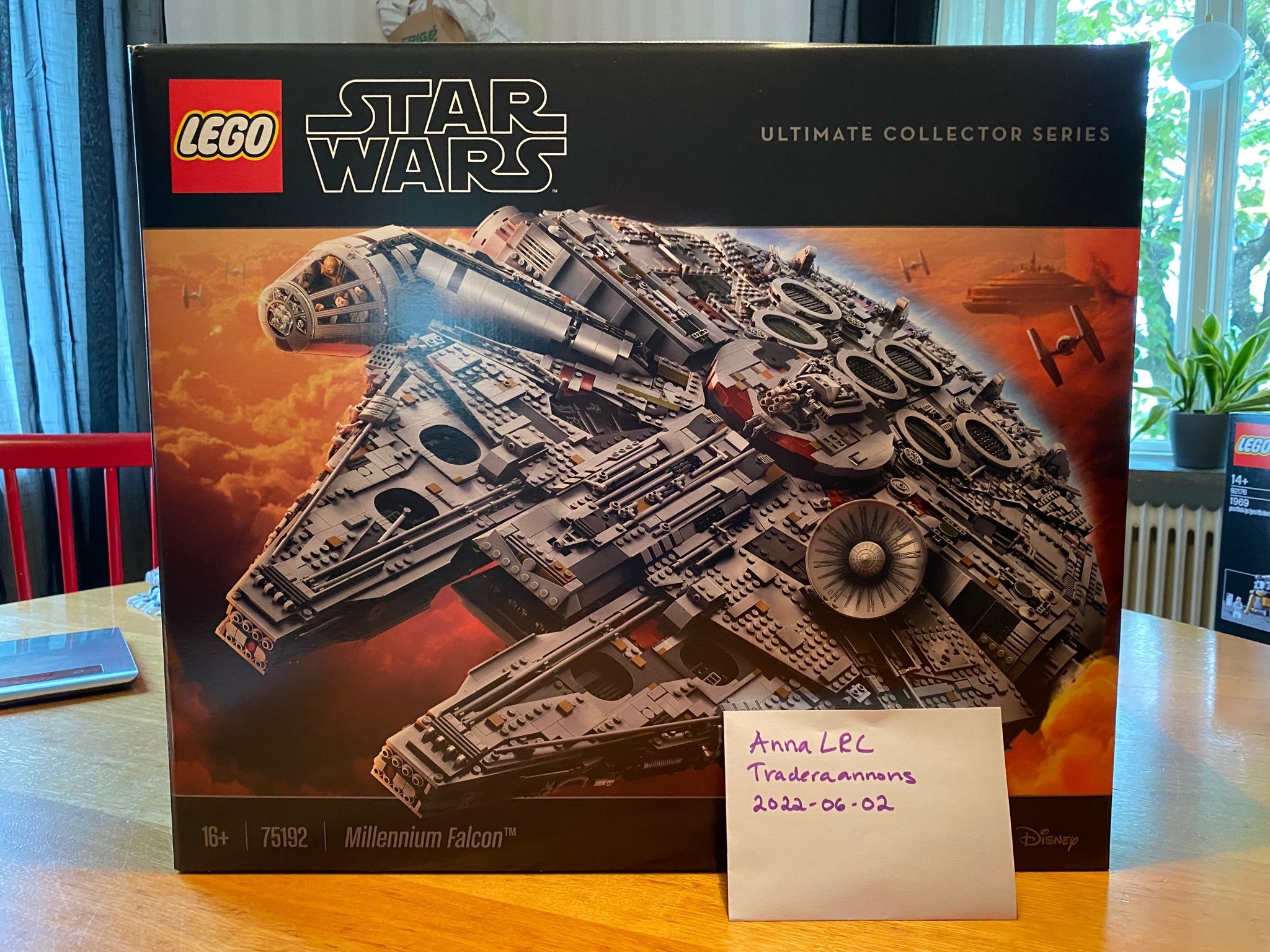 LEGO MILLENNIUM FALCON STAR WARS 75192 ULTIMATE.. Köp på Tradera