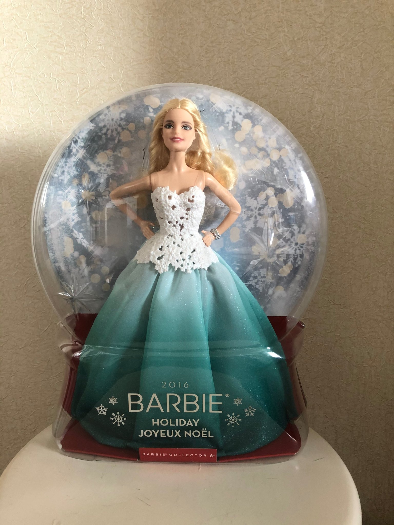 2016 christmas barbie