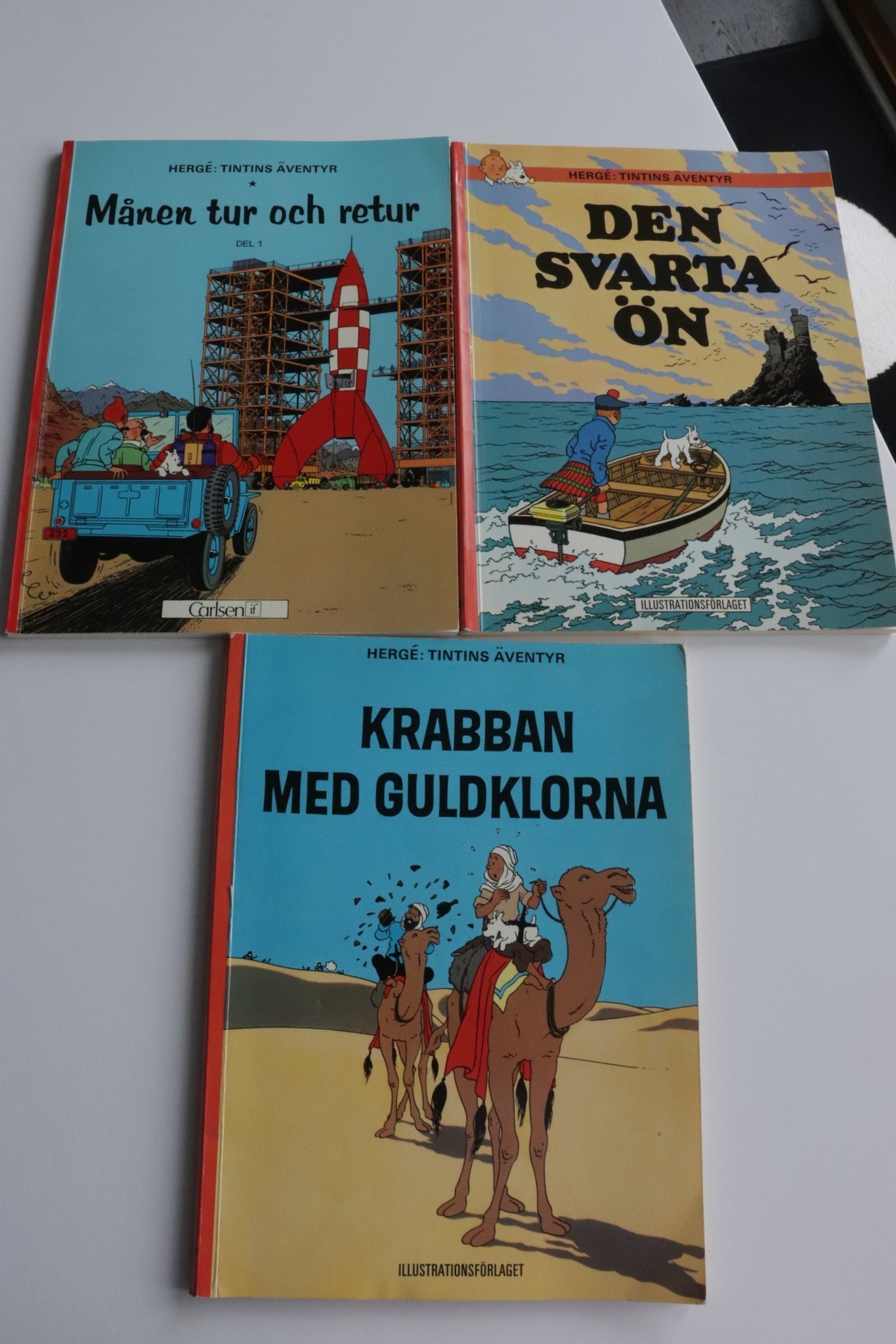 3 TINTIN TINTINS ÄVENTYR DEN SVARTA ÖN KRABBAN MED GULDKLORNA MÅNEN TUR O RETUR