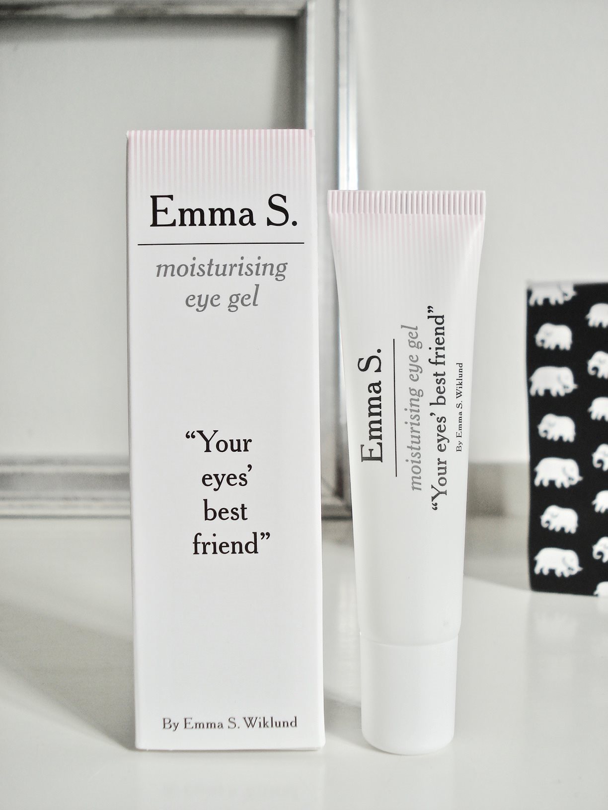 emma s moisturising eye gel emma s moisturising eye gel
