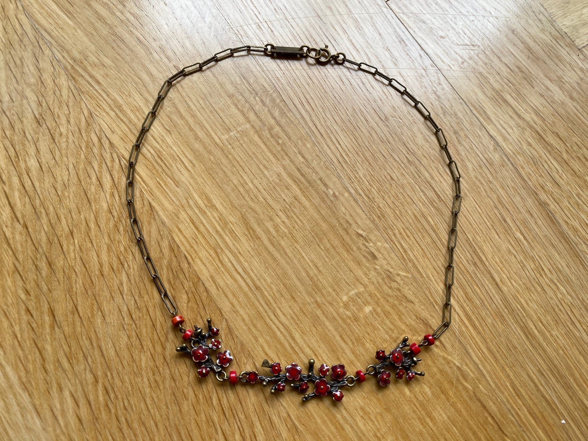 Underbart halsband från lyxiga Isabel Marant, oanvänt