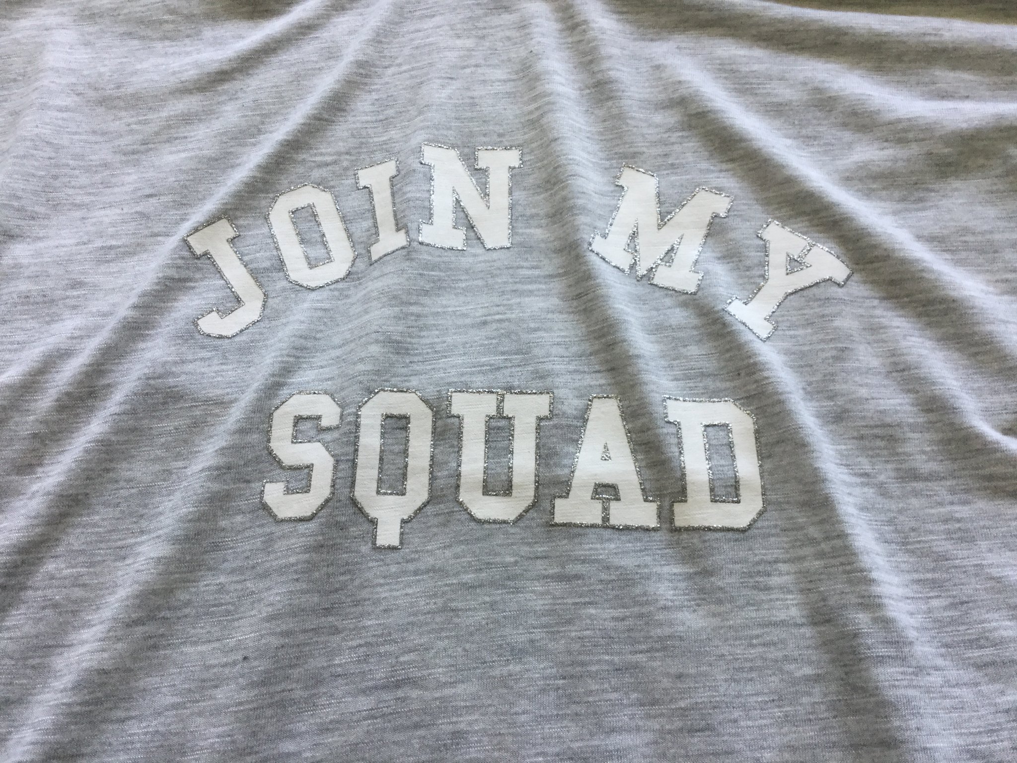 T-shirt från HM i stl 146/152 i nyskick!