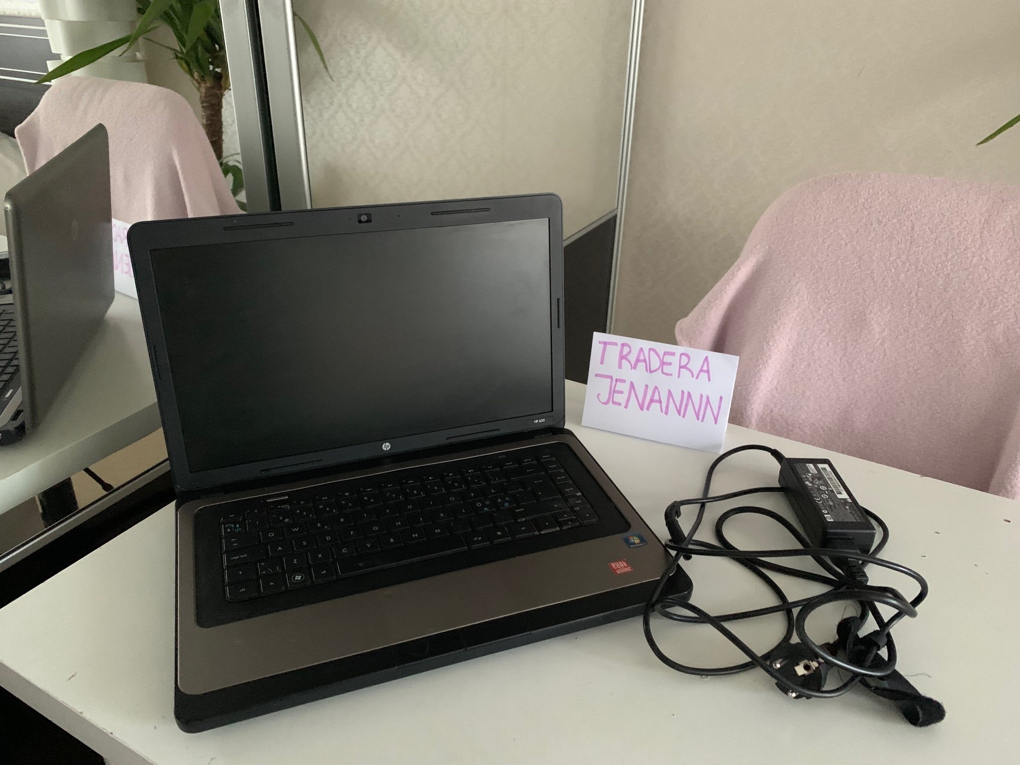 Se produkter som liknar HP 635 dator jul på Tradera (569430826)