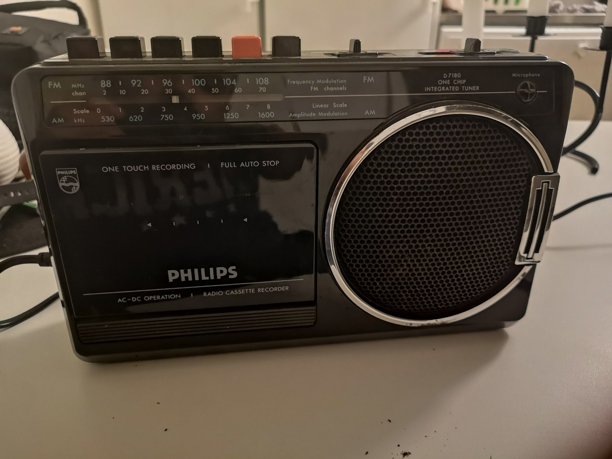 Kassettbandspelare Philips D7180/30R, radio cas.. Köp på Tradera