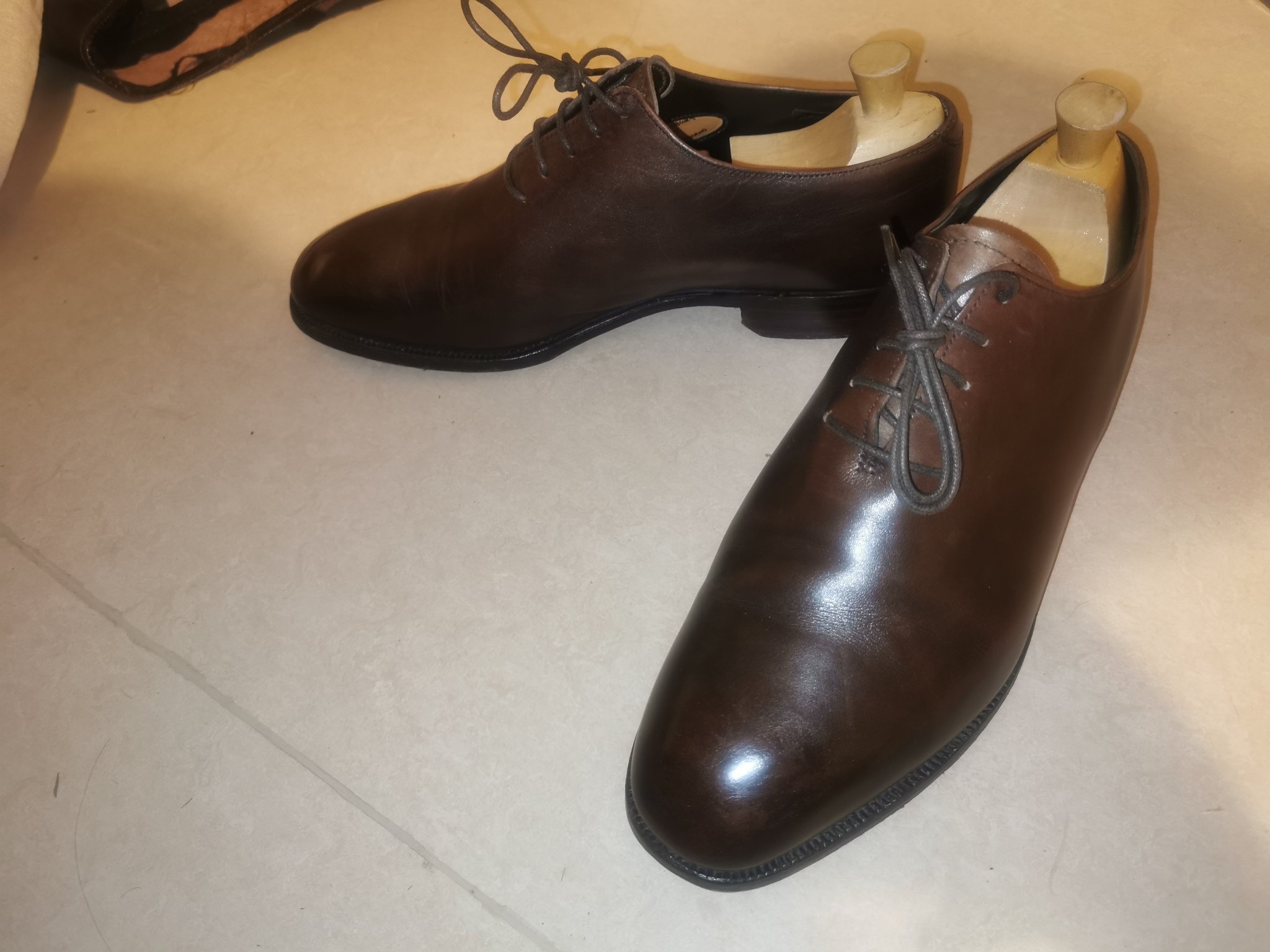 Alfred sargent Wholecut kalvskinn UK8.5 EU42.5 skor, loake, carmina, meermin Alfred sargent Wholecut kalvskinn UK8.5 EU42.5 skor, loake, carmina, meermin