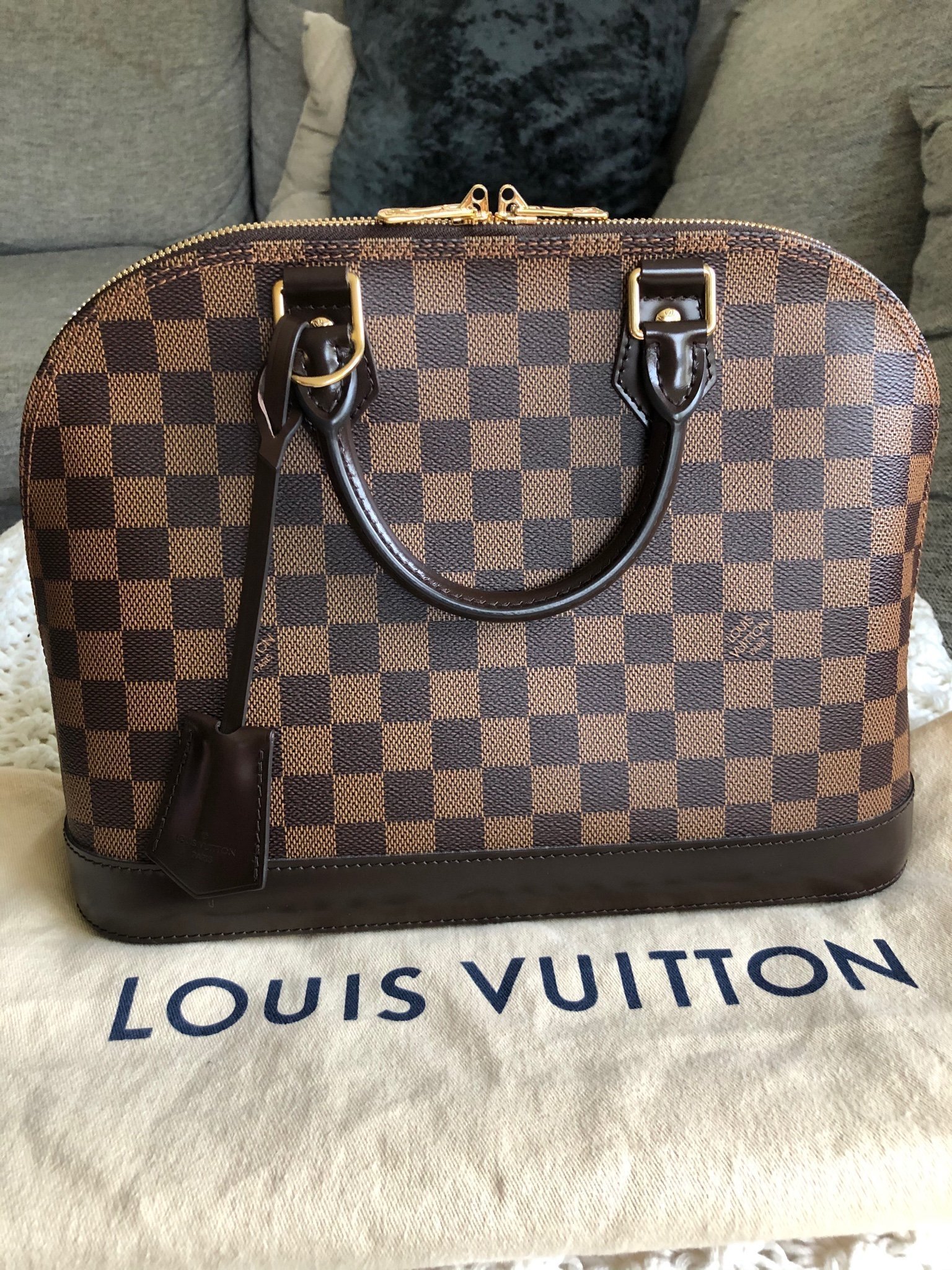 Louis Vuitton Alma PM Damier Ebene Canvas (432177459) ᐈ Köp på Tradera