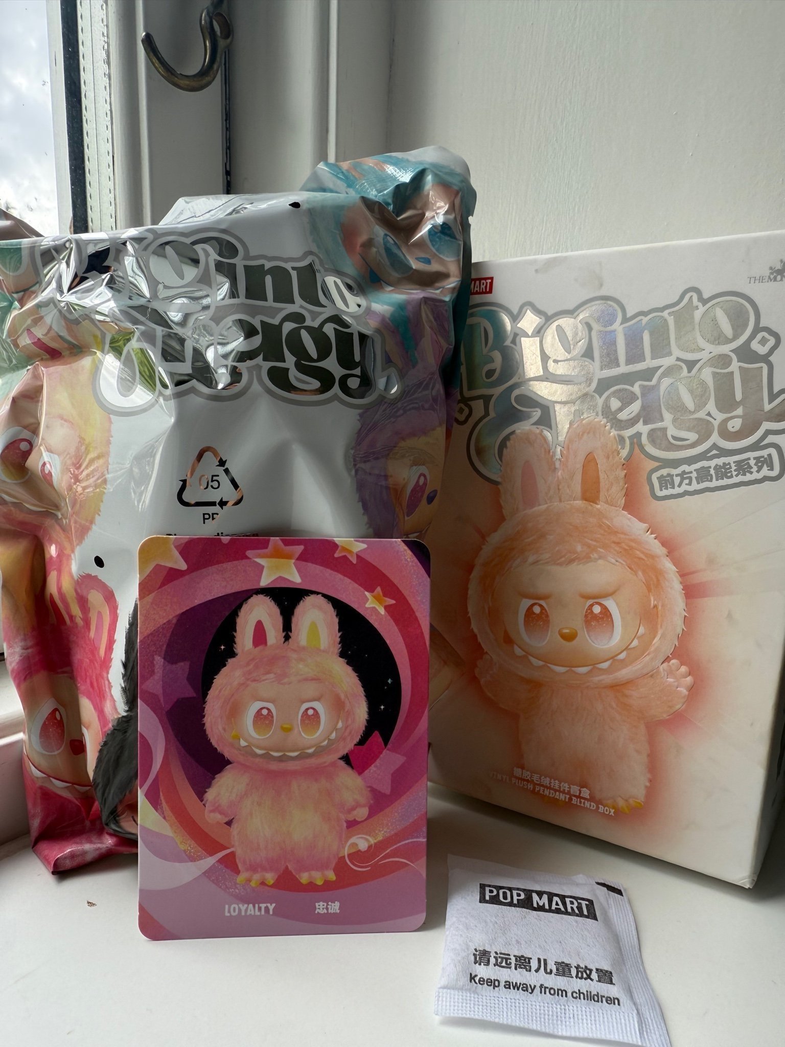 Pop Mart Big into Energy シリーズ loyalty POP MART Official | Shop