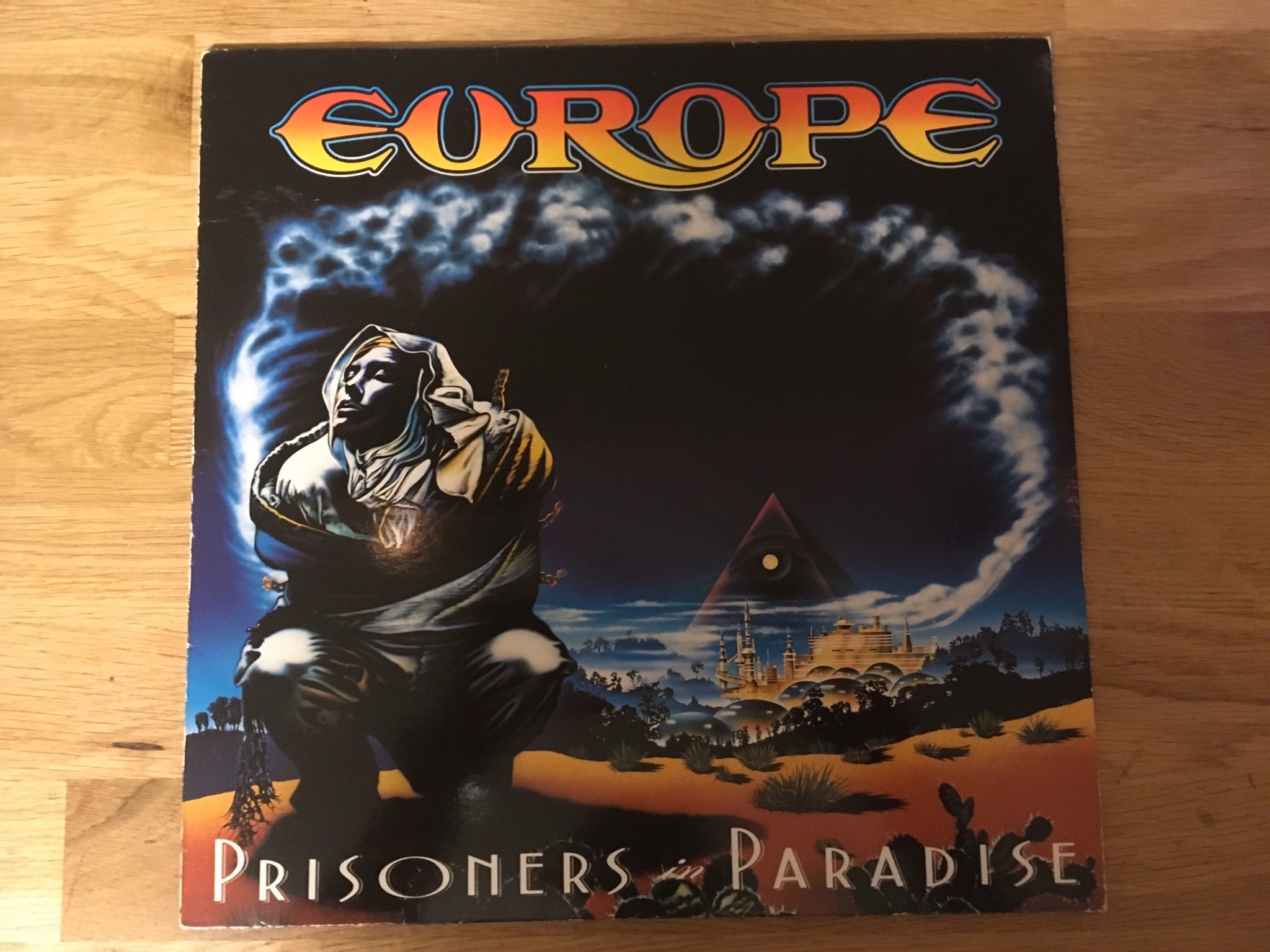 Europe Prisoners in Paradise LP VINYL (415545003) ᐈ Köp på Tradera