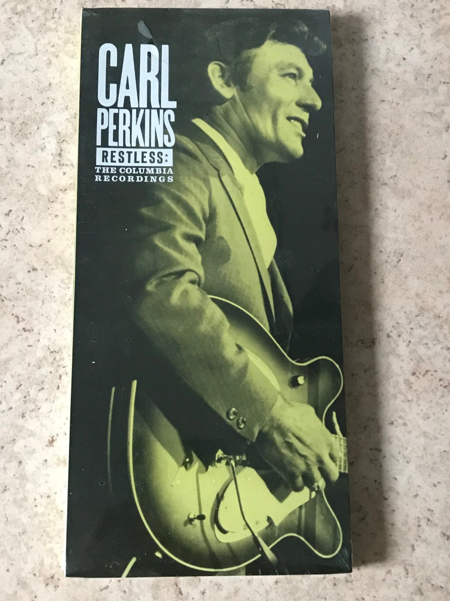 Se produkter som liknar CARL PERKINS RESTLESS ( NY .. på Tradera