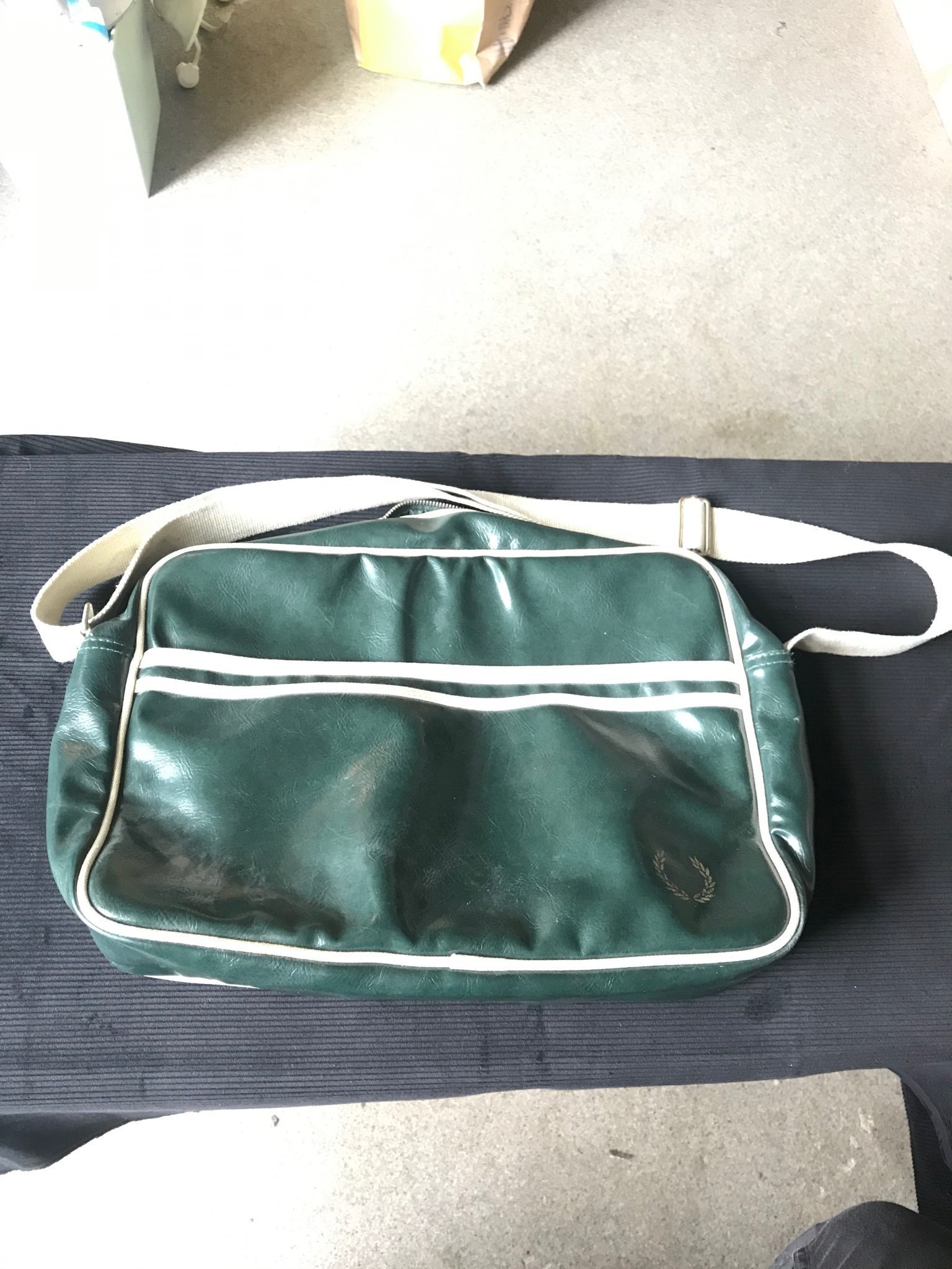 fred perry väska tradera fred perry väska tradera