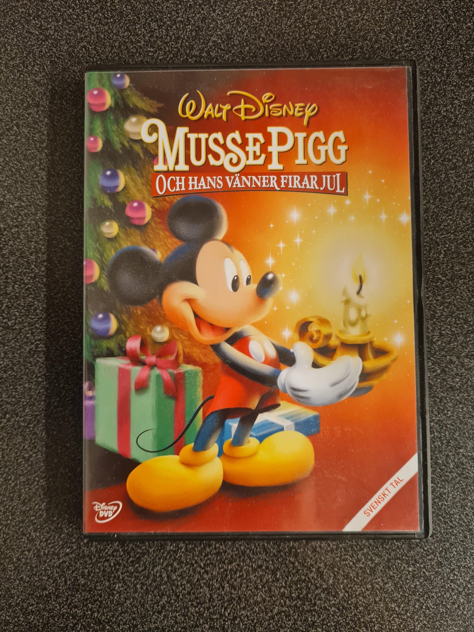 MUSSE PIGG OCH HANS VÄNNER FIRAR JUL/ DVD/ DISNEY Köp på Tradera (614142921)