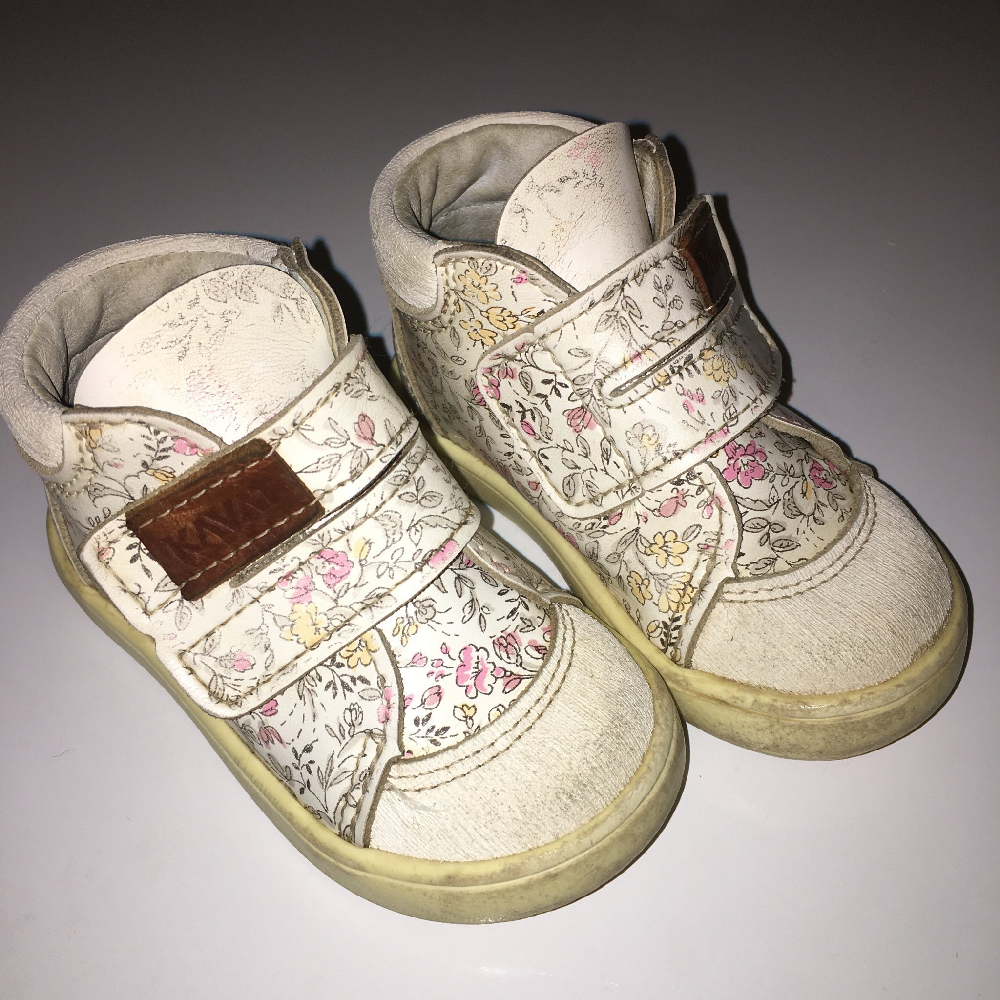 Kavat Fiskeby skor (sneakers), storlek 21 Kavat Fiskeby skor (sneakers), storlek 21