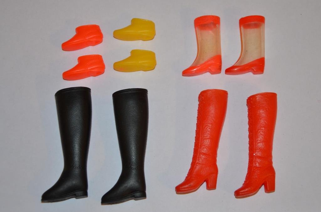 STÖVLAR O BOOTS TILL BARBIE 60 70 TAL (424201843) ᐈ Köp på STÖVLAR O BOOTS TILL BARBIE 60 70 TAL (424201843) ᐈ Köp på