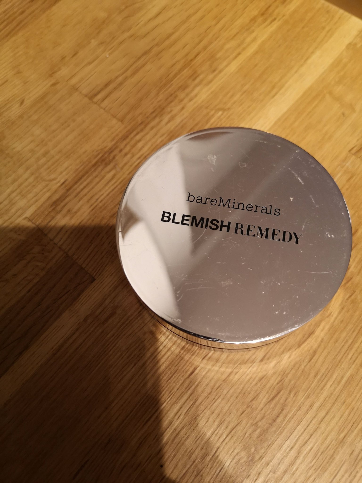 bareminerals blemish remedy foundation clearly silk 05