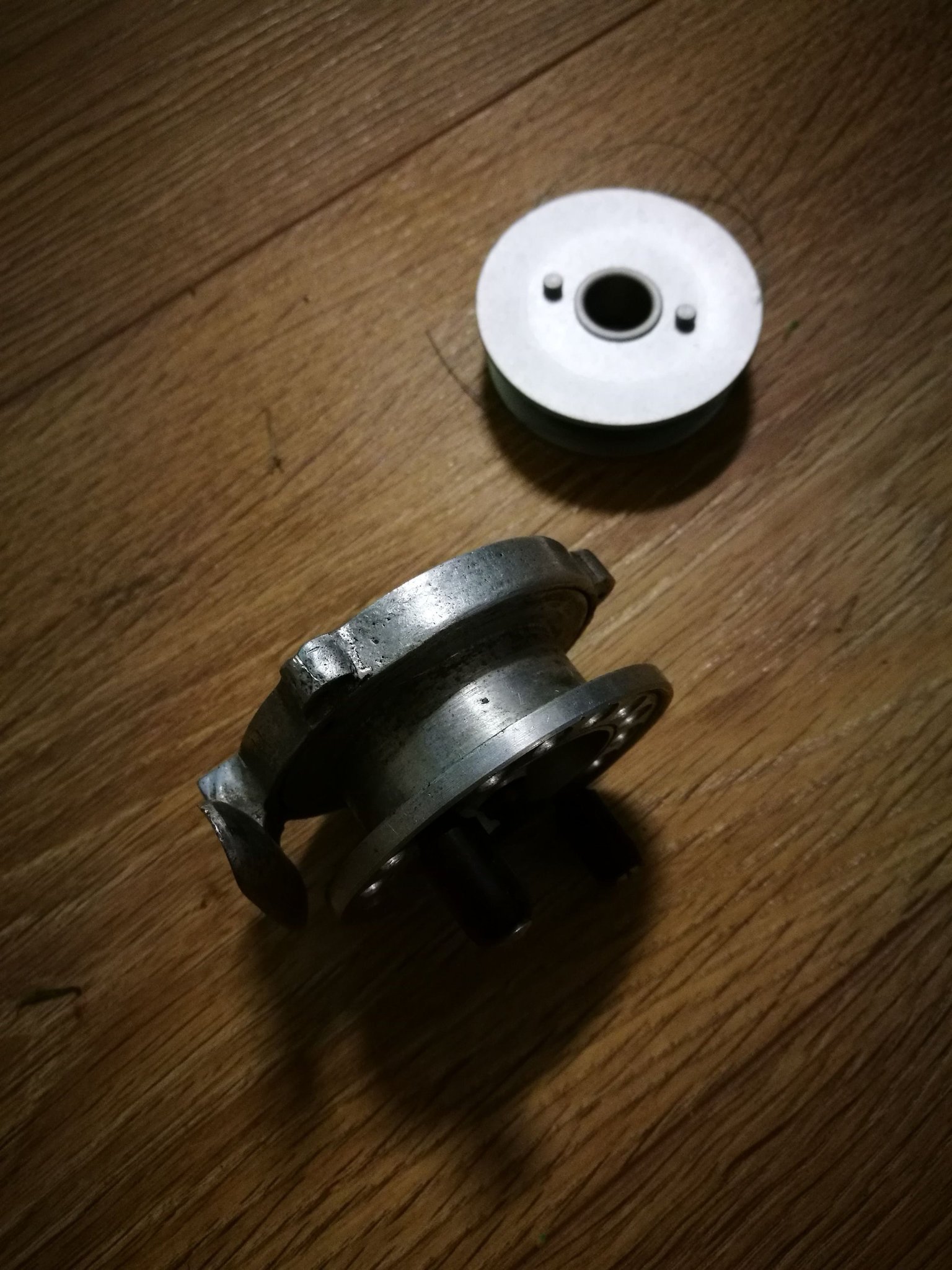 *Fiskerulle, okänt märke, äldre modell.