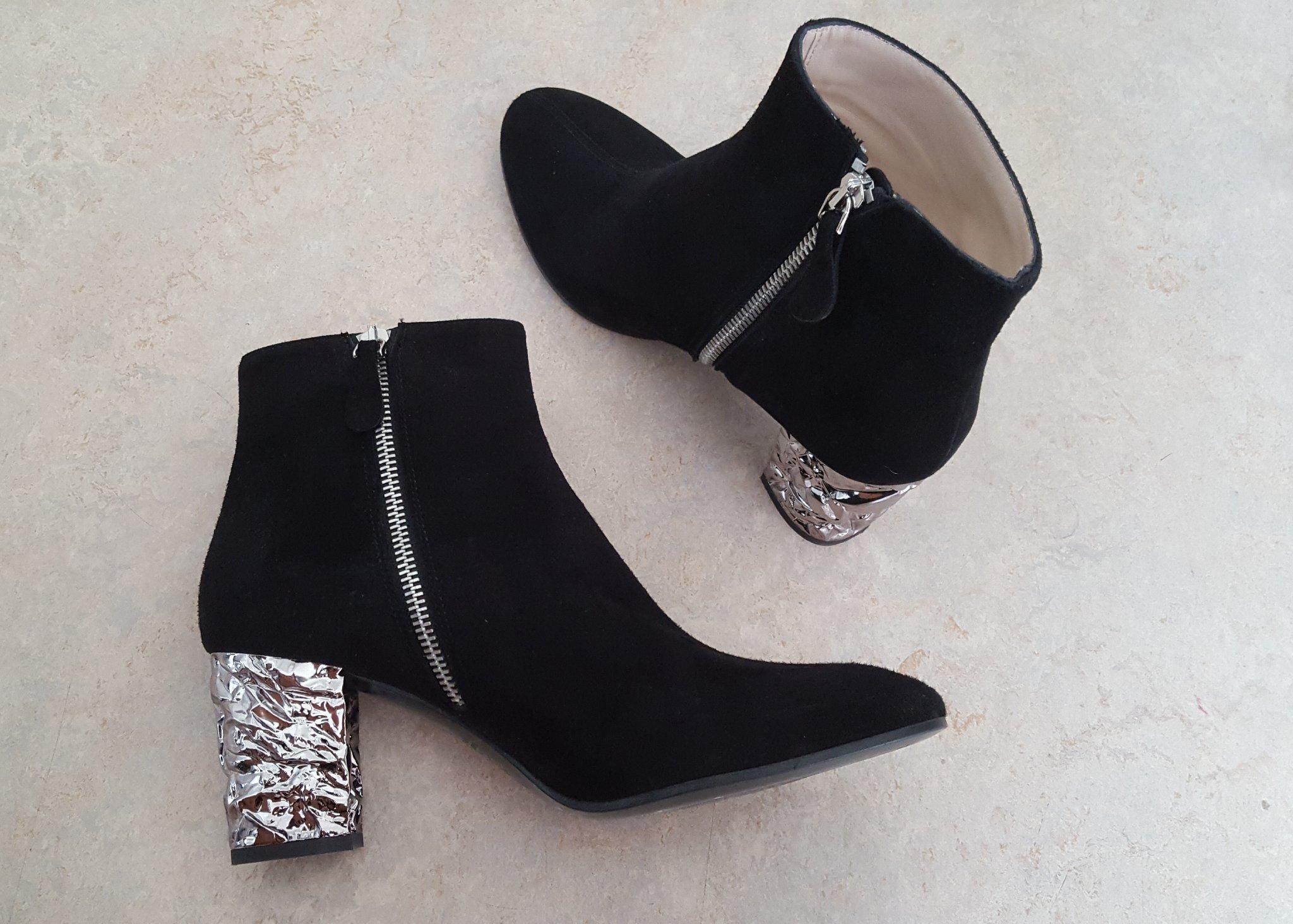 Fina stövlar Mocka boots svarta scorett skinn s.. (374149238 Filippa K stövlar Mocka boots svarta skinn trend skor