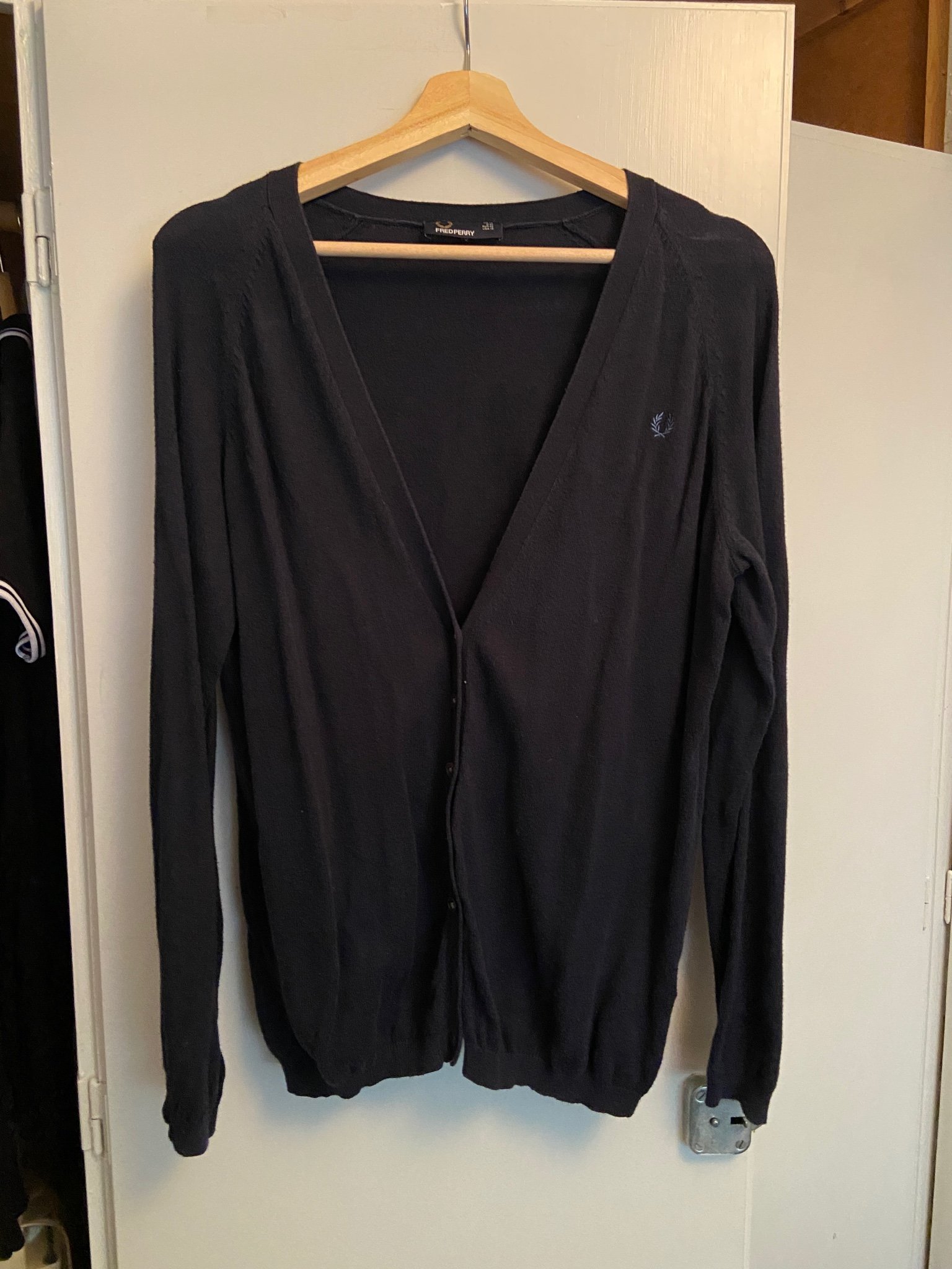 Fred Perry kofta dam strl 42 Fred Perry kofta dam strl 42