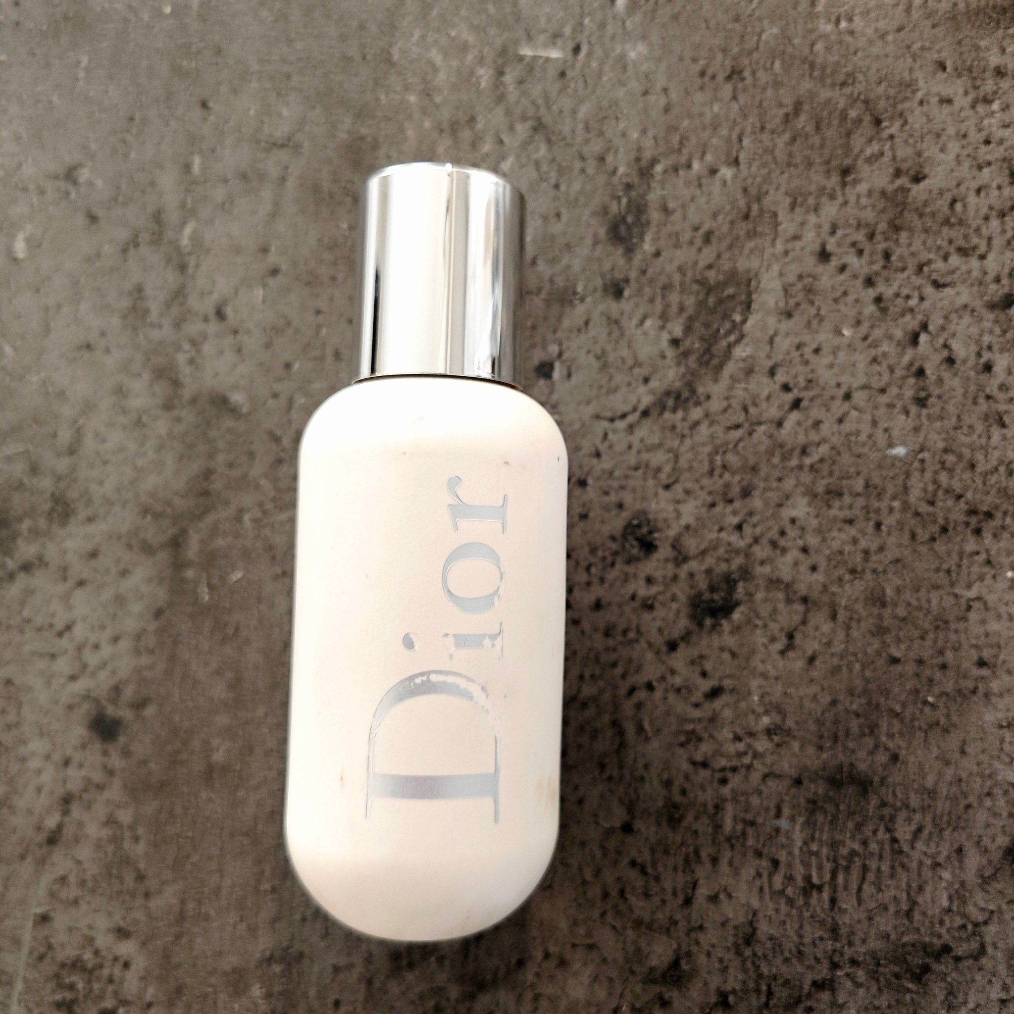 Dior backstage primer 001 universal Köp på Tradera (624742106)