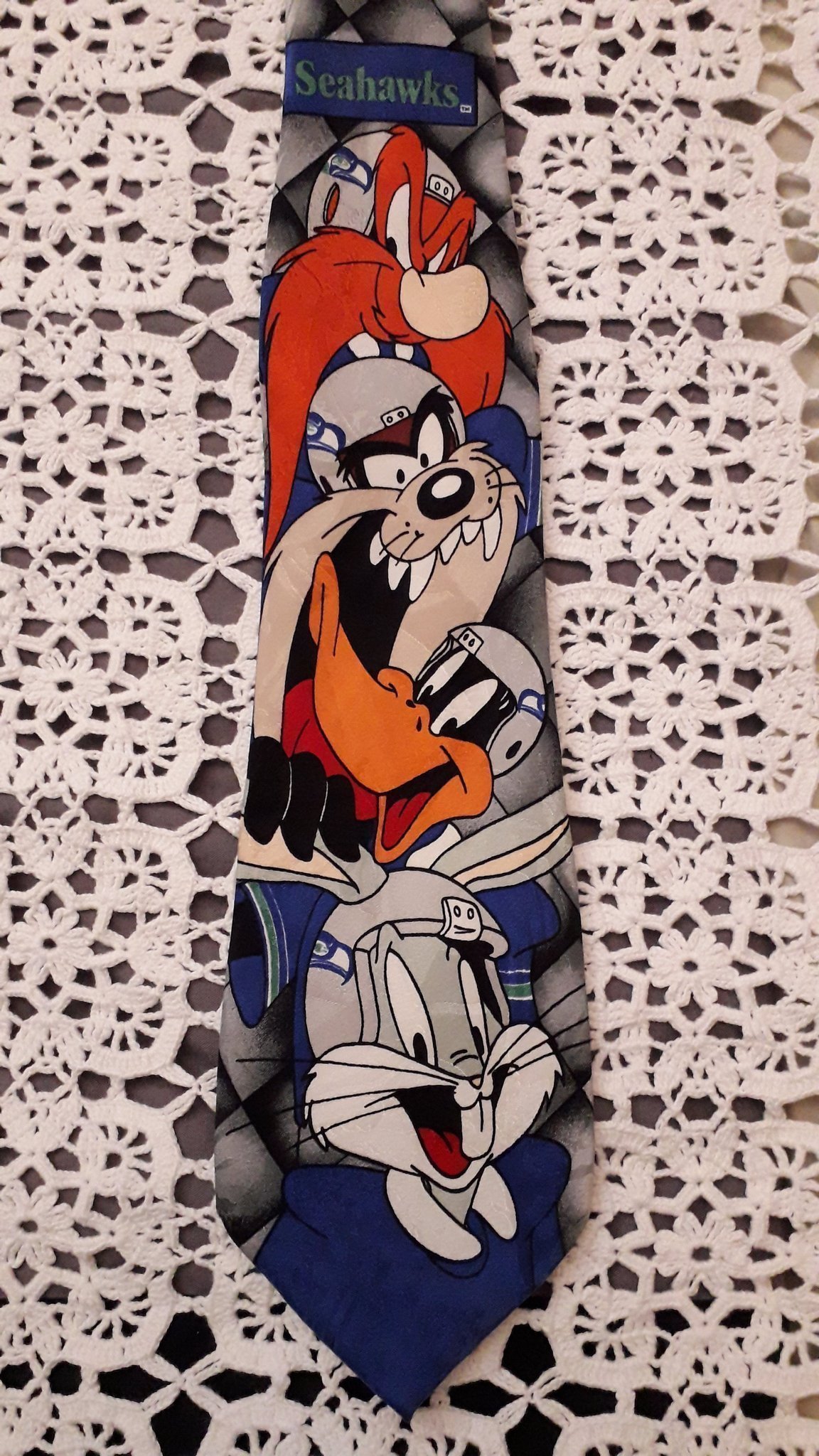BUGS BUNNY-DAFFY DUCK-TAZ-YOSEMITE SAM - FRÅN FOOTBALL TOONS - 100% SIDENSLIPS