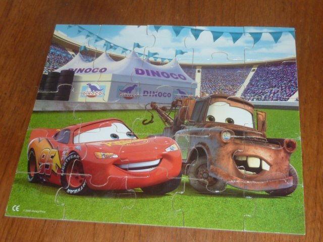 25 bitars trä pussel med Bilar , Cars , Disney / Pixar