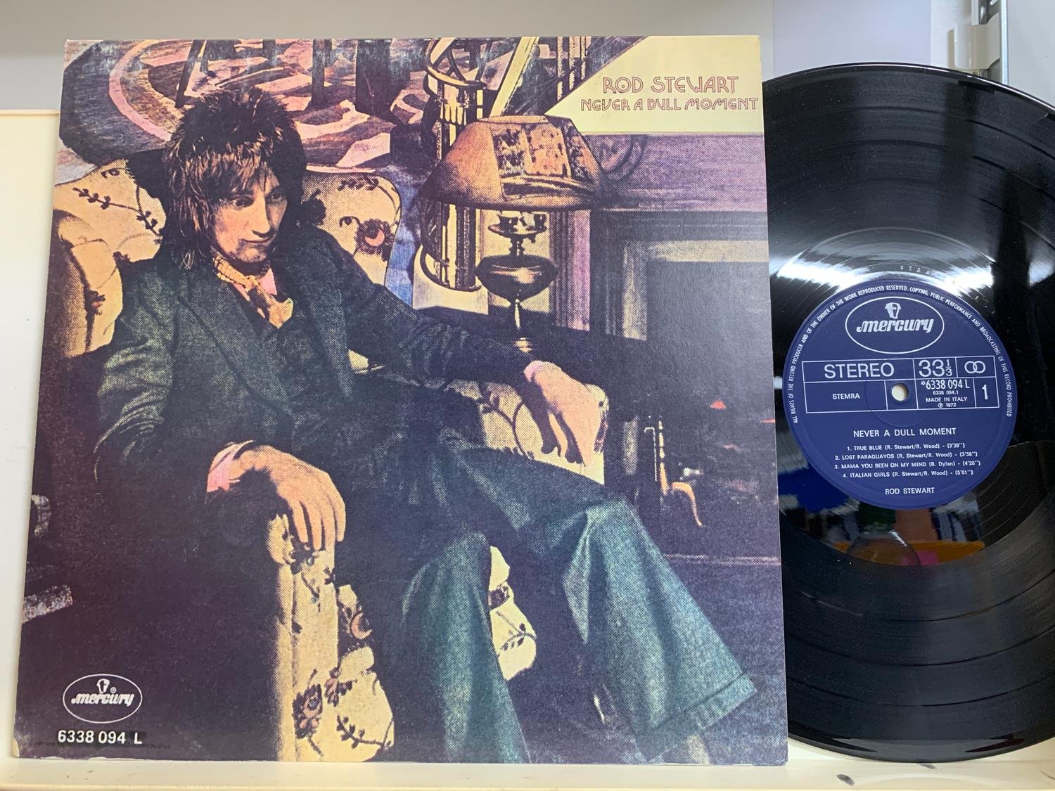 ROD STEWART - NEVER A DULL MOMENT - 6338094