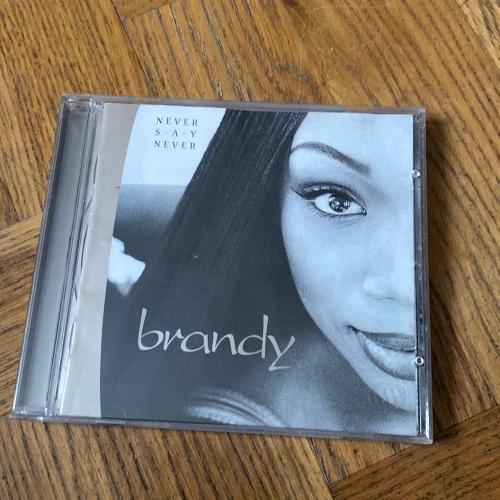 Brandy Never say never, cd Köp på Tradera (616106922)