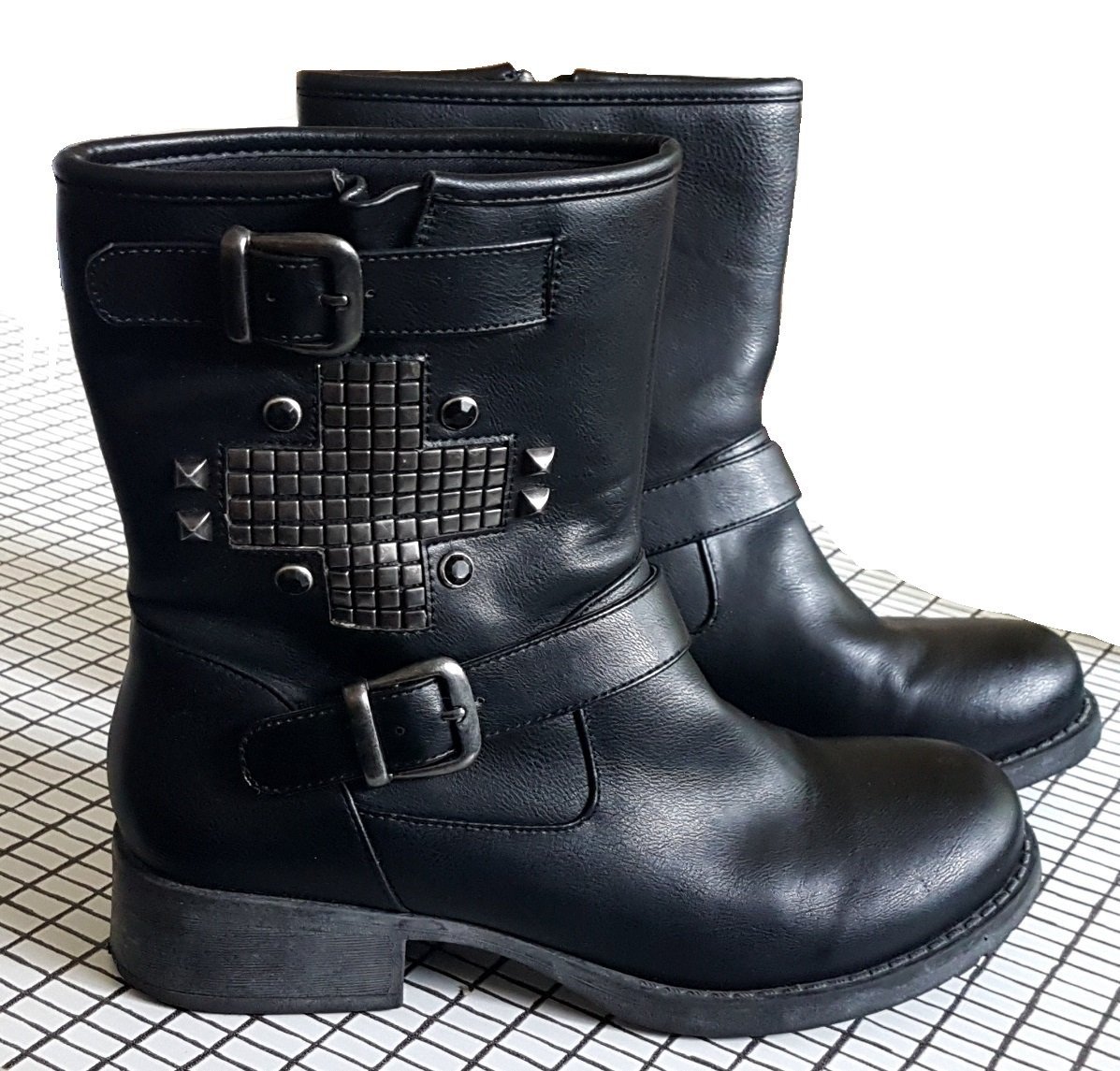 Din Sko snygga boots /stövlar /fodrade / Nyskic