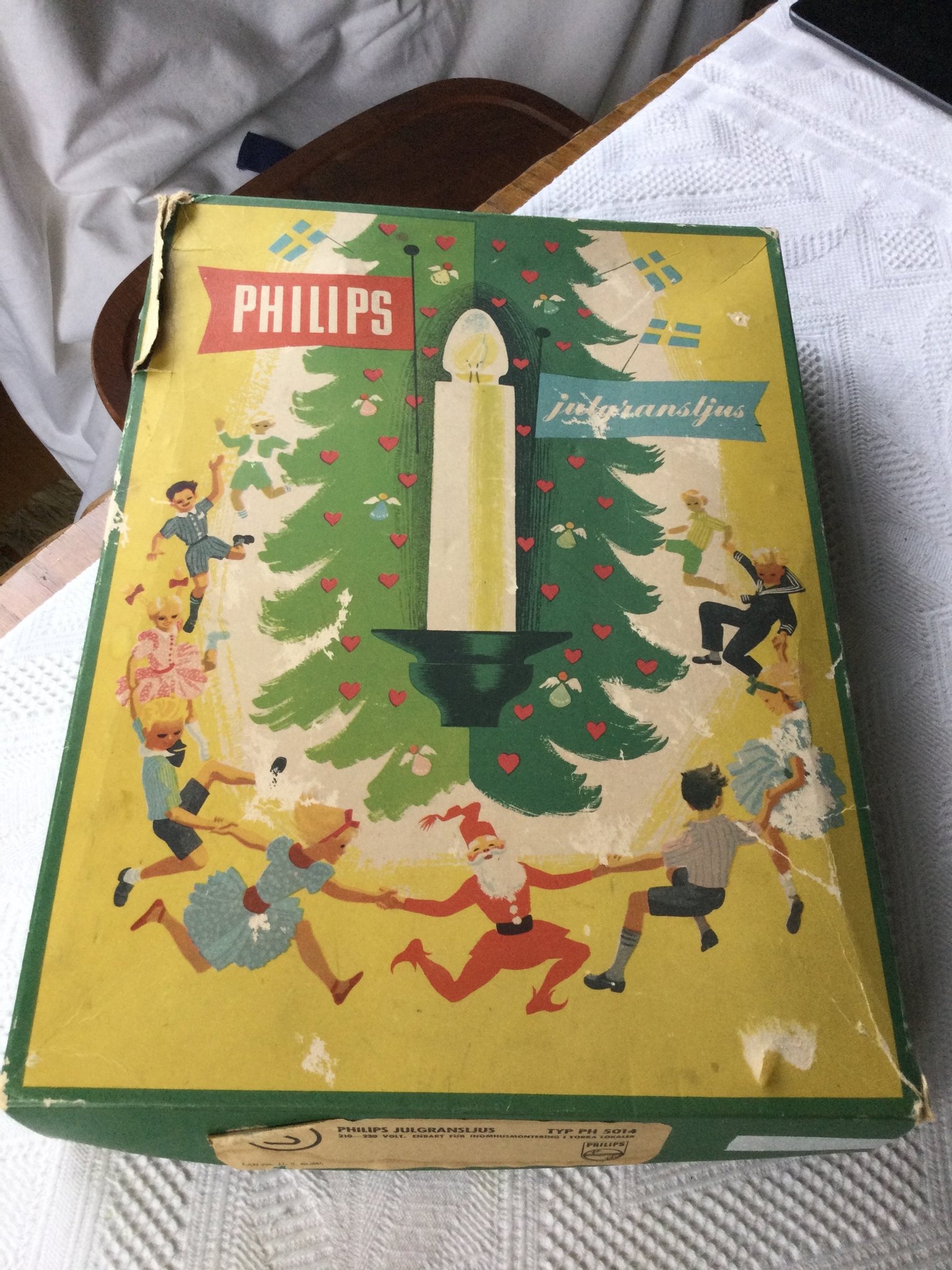 Se produkter som liknar Äldre Julgransbelysning i ori.. på Tradera
