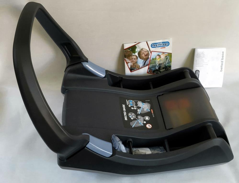 belted base peg perego
