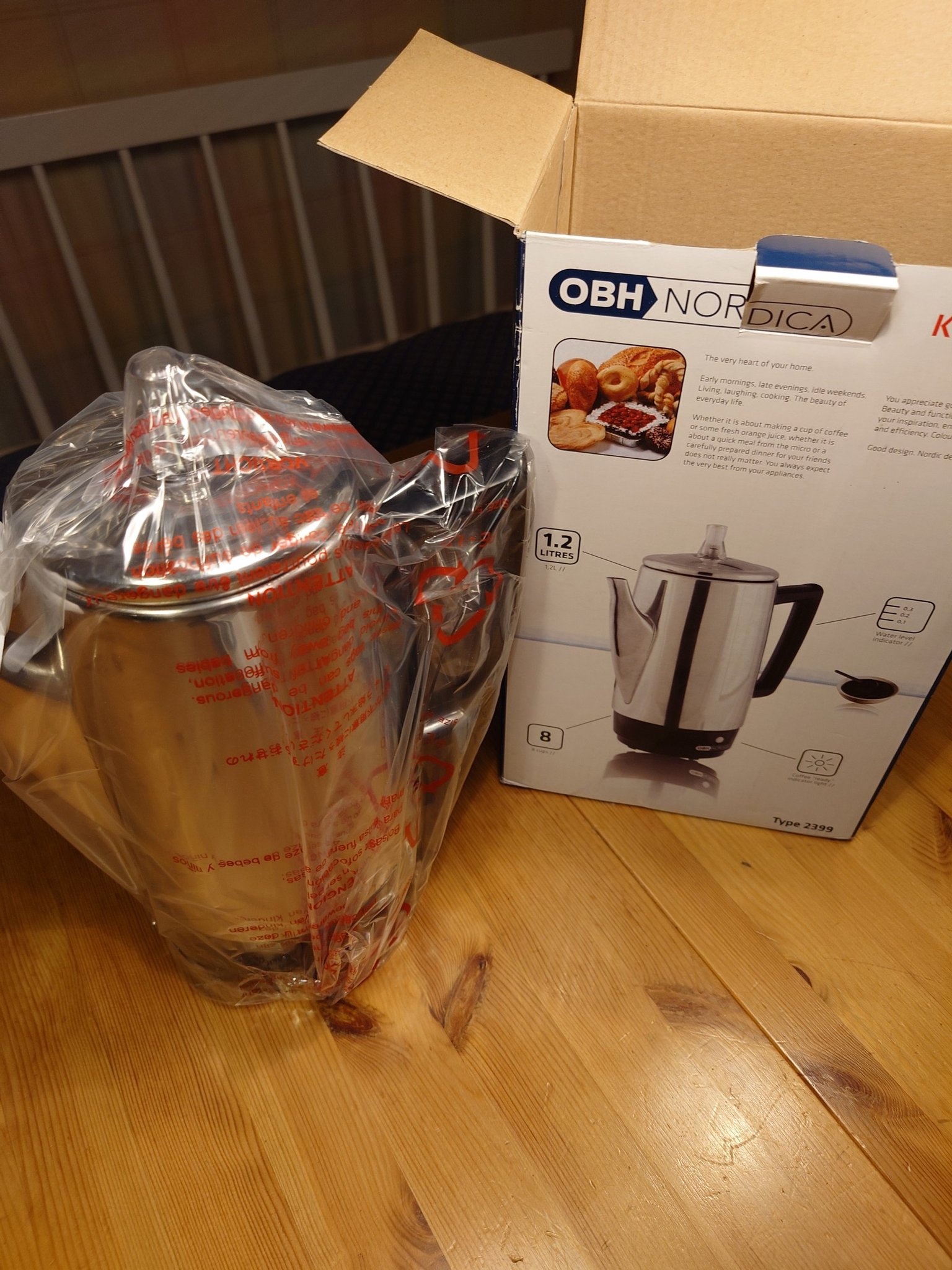 Se produkter som liknar Kaffebryggare Percolator Comp.. på Tradera (621226701)