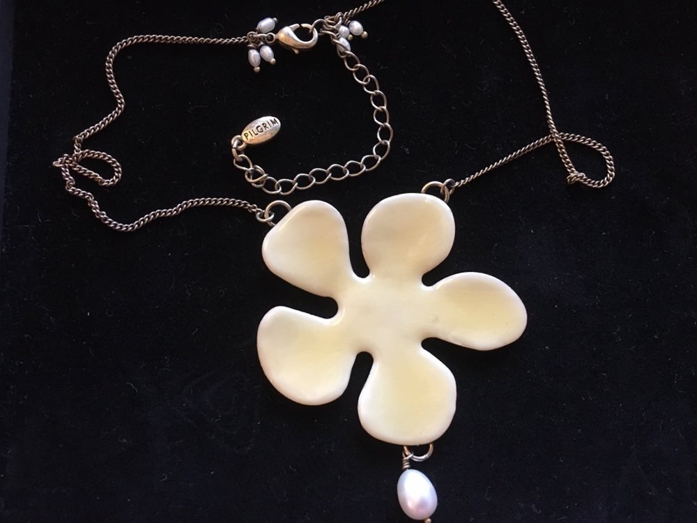 pilgrim halsband blomma pilgrim halsband blomma