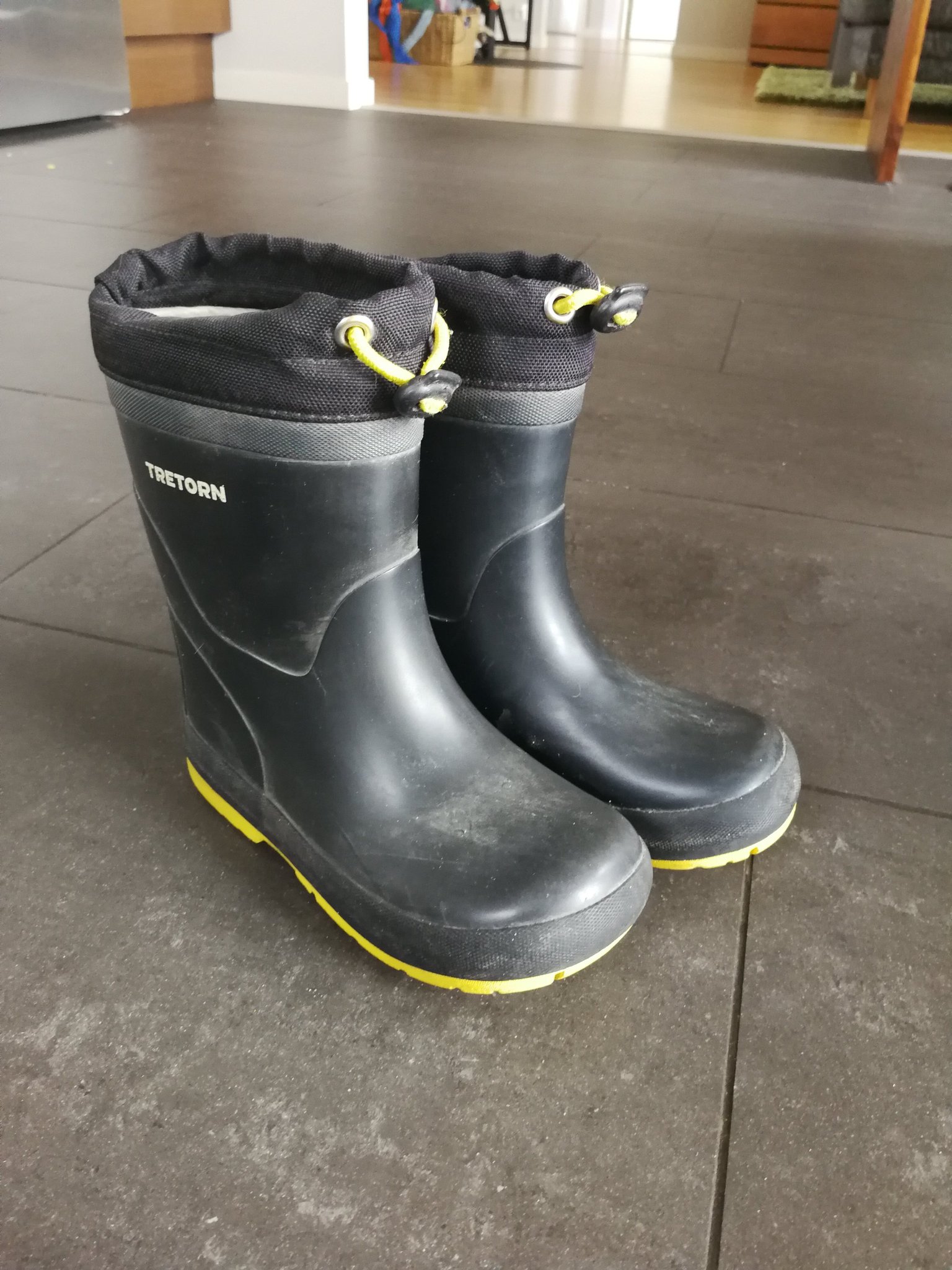 Fodrade gummistövlar Tretorn strl 31 Fodrade gummistövlar Tretorn strl 31