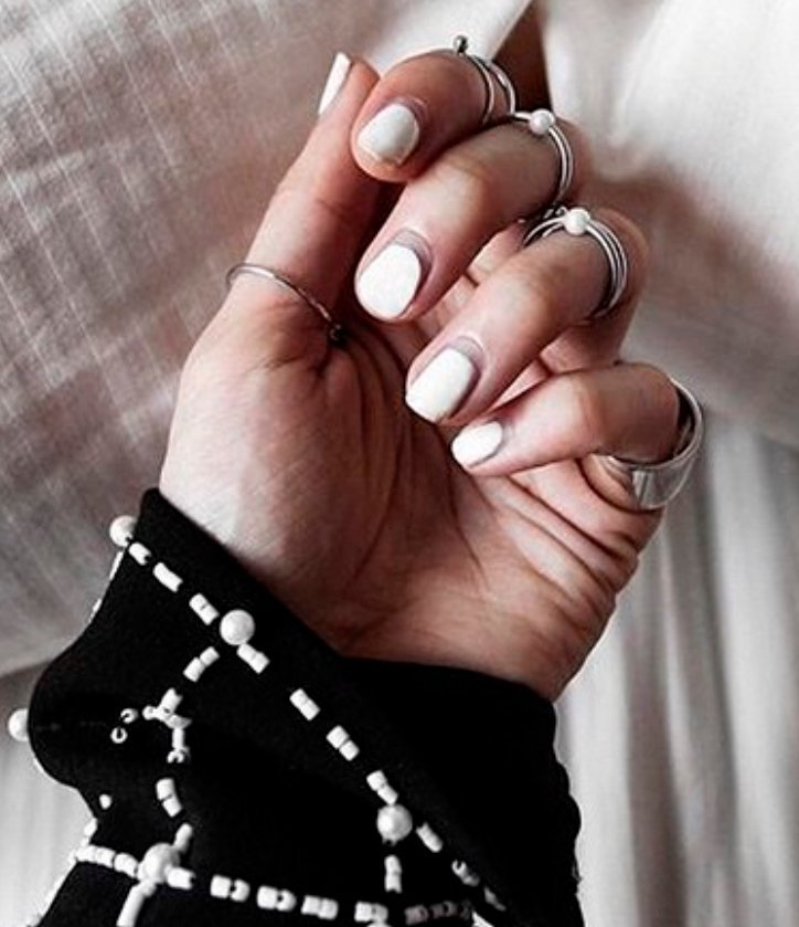 Amber Sceats Triple Pearl Ring Set / Ringar Pärlor