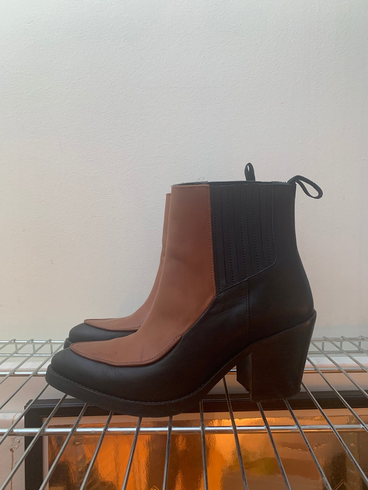 Boots från Won Hundred i läder strlk 37/38