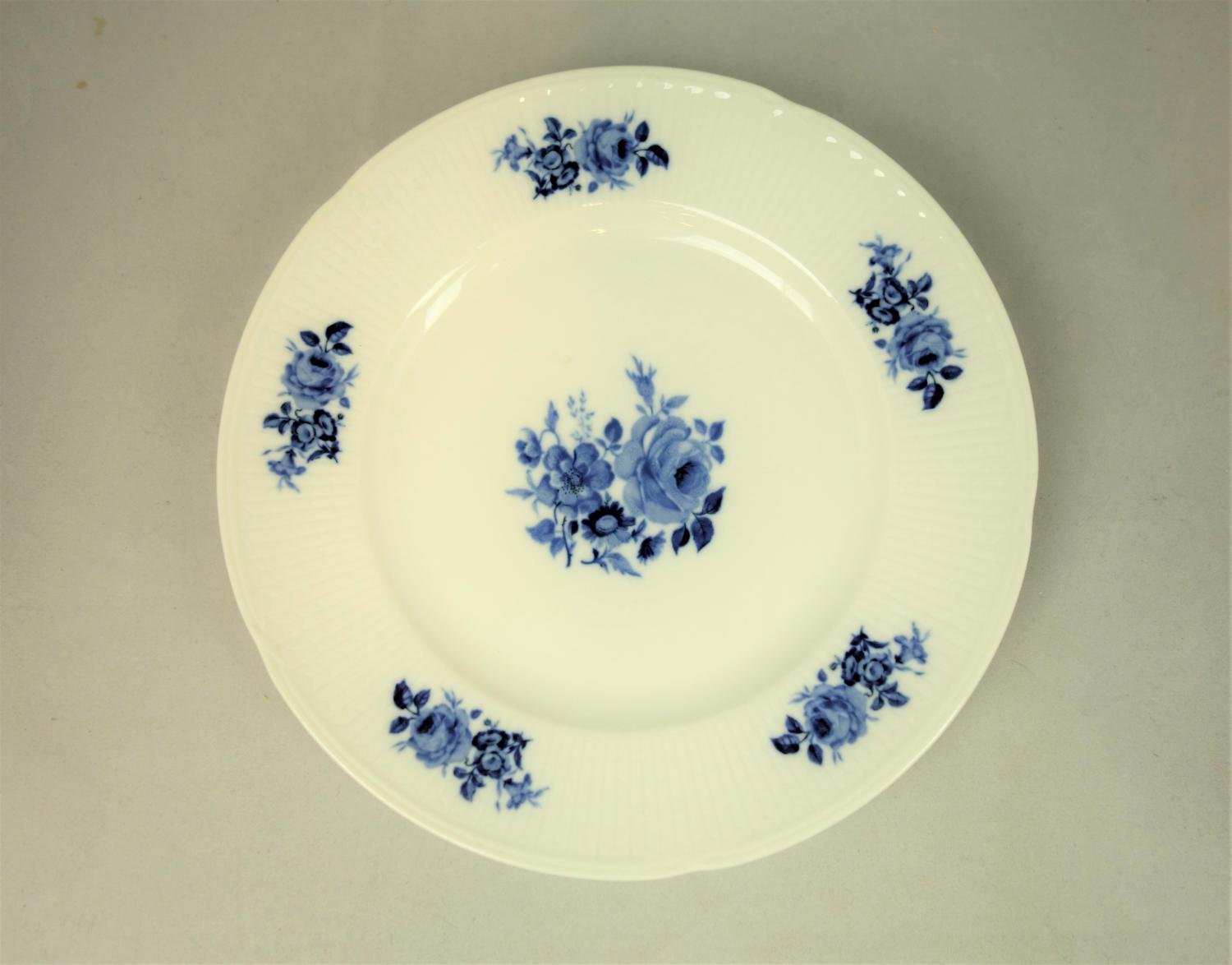 Rörstrand Swedish Grace Blå Ros Tallrik 24,5 cm