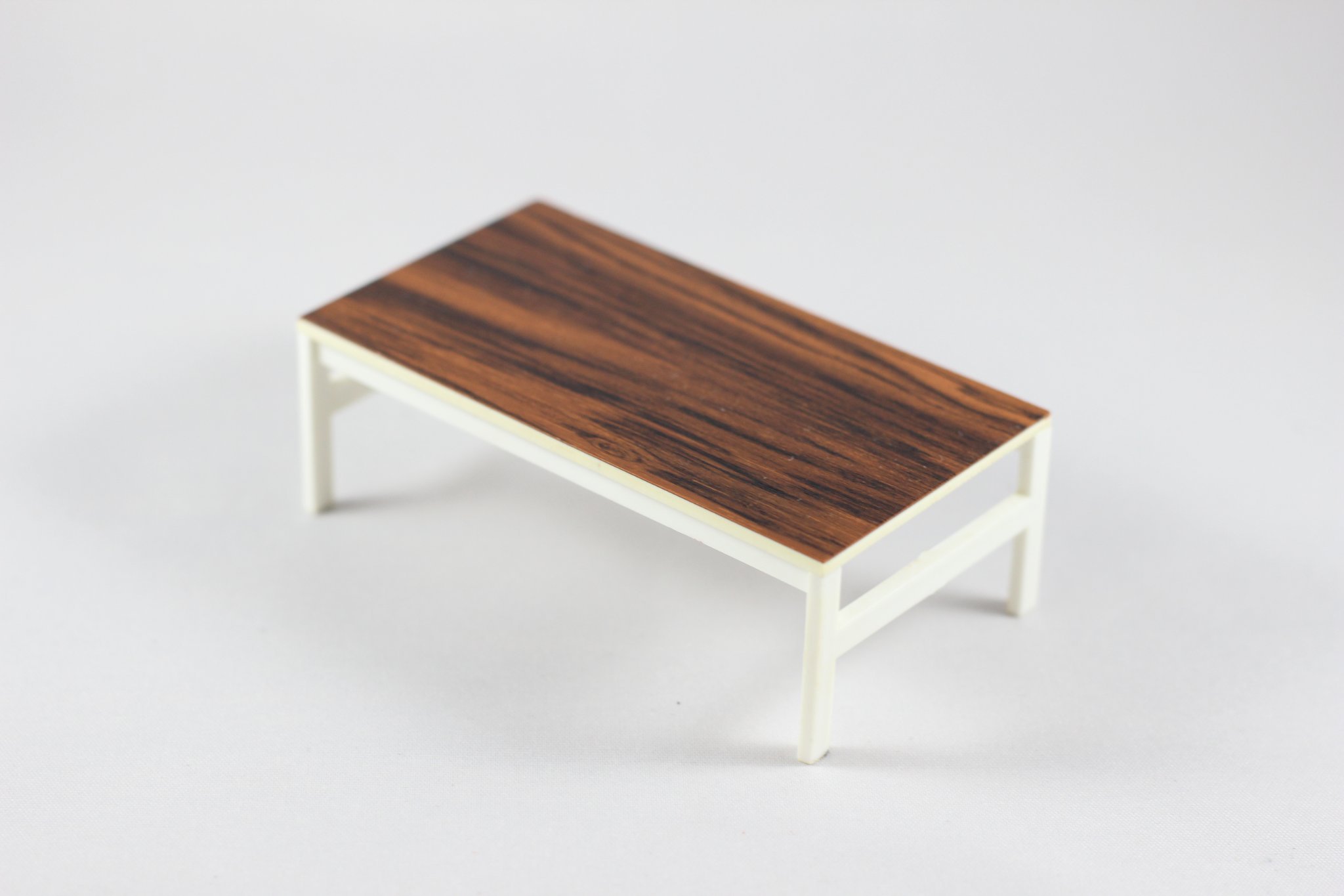 Brio Arne Jacobsen soffbord dockskåp dockhus Lu.. (415202635 Arne Jacobsen bord till dockskåp. Brio Lundby. Retro 60 70