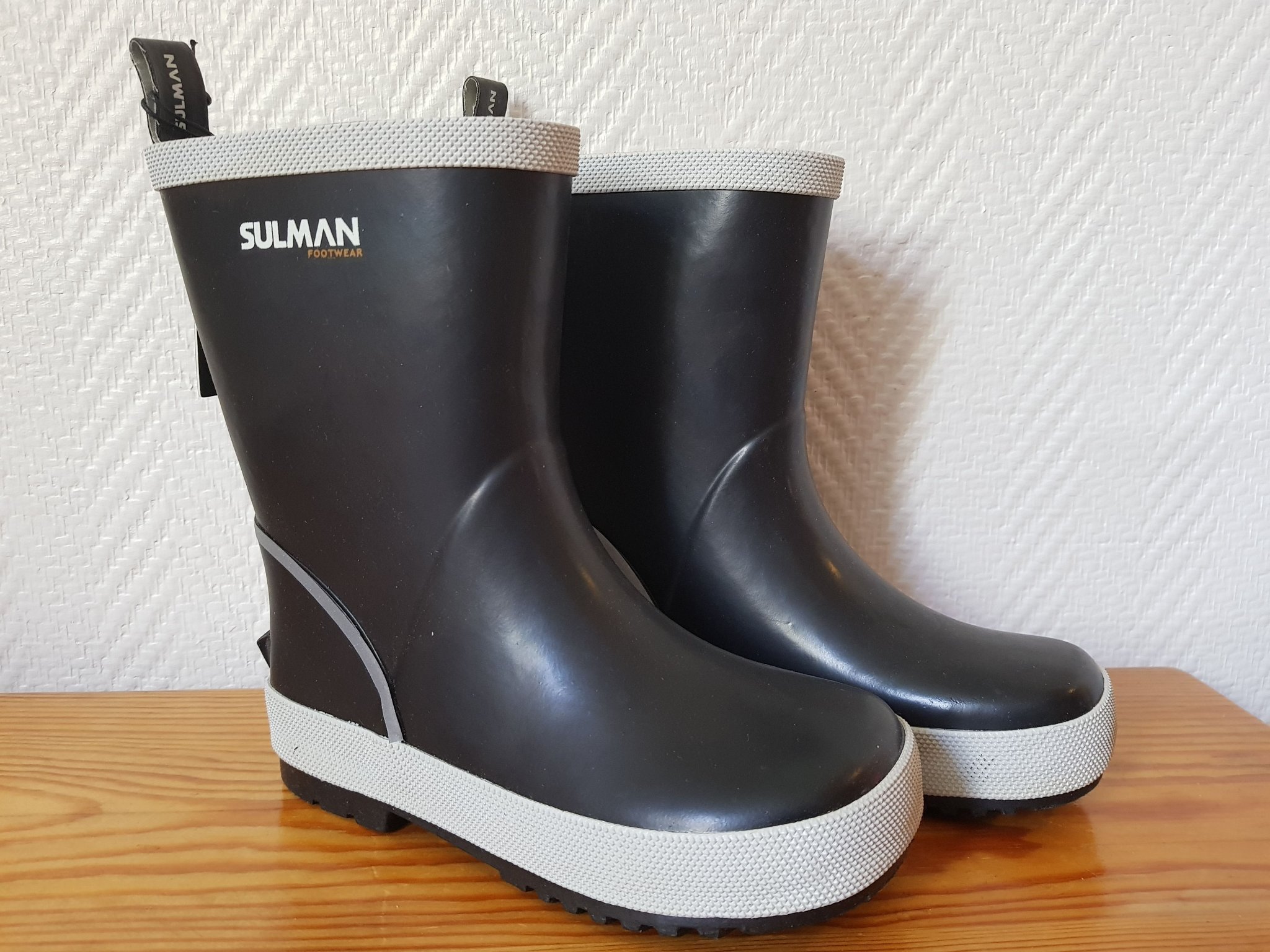 Gummistövlar från Sulman stl.29 (398174223) ᐈ Köp på Tradera Gummistövlar från Sulman stl.29 (398174223) ᐈ Köp på Tradera