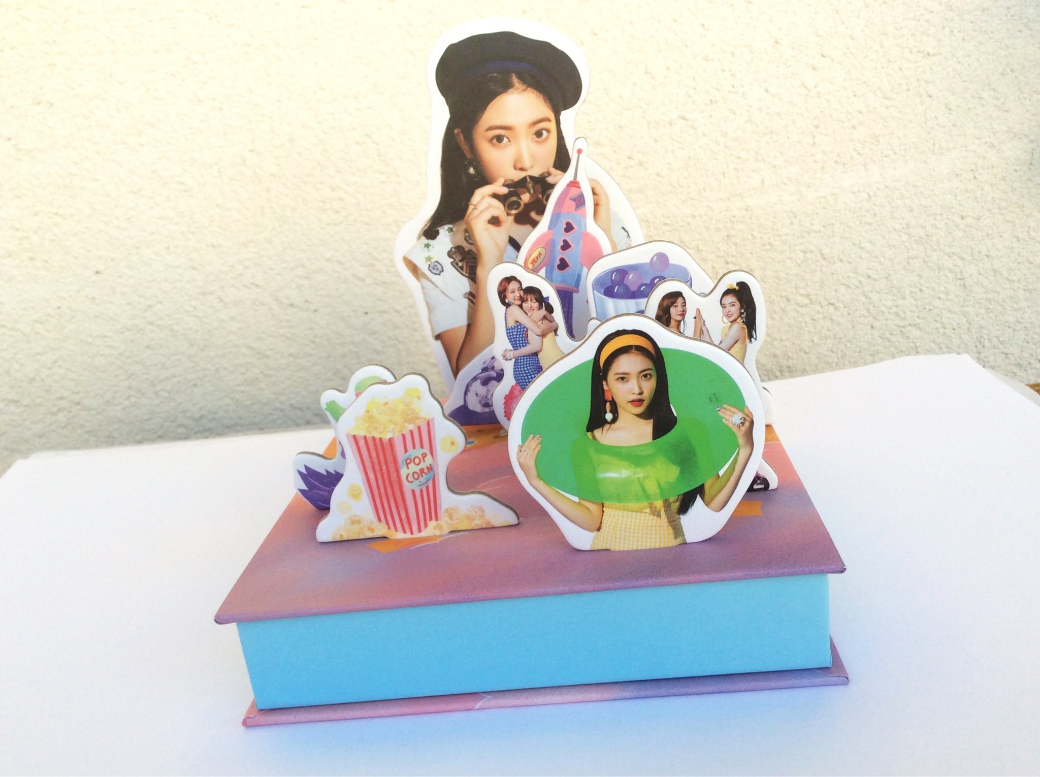 Red Velvet YERI extra pusselbit ’Summer Magic